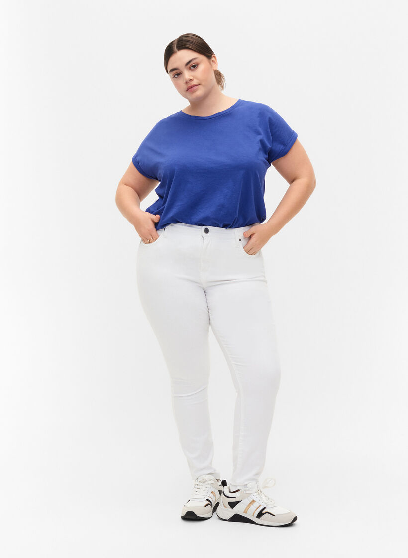 Hochtaillierte Super Slim Amy Jeans, White, Model image number 0