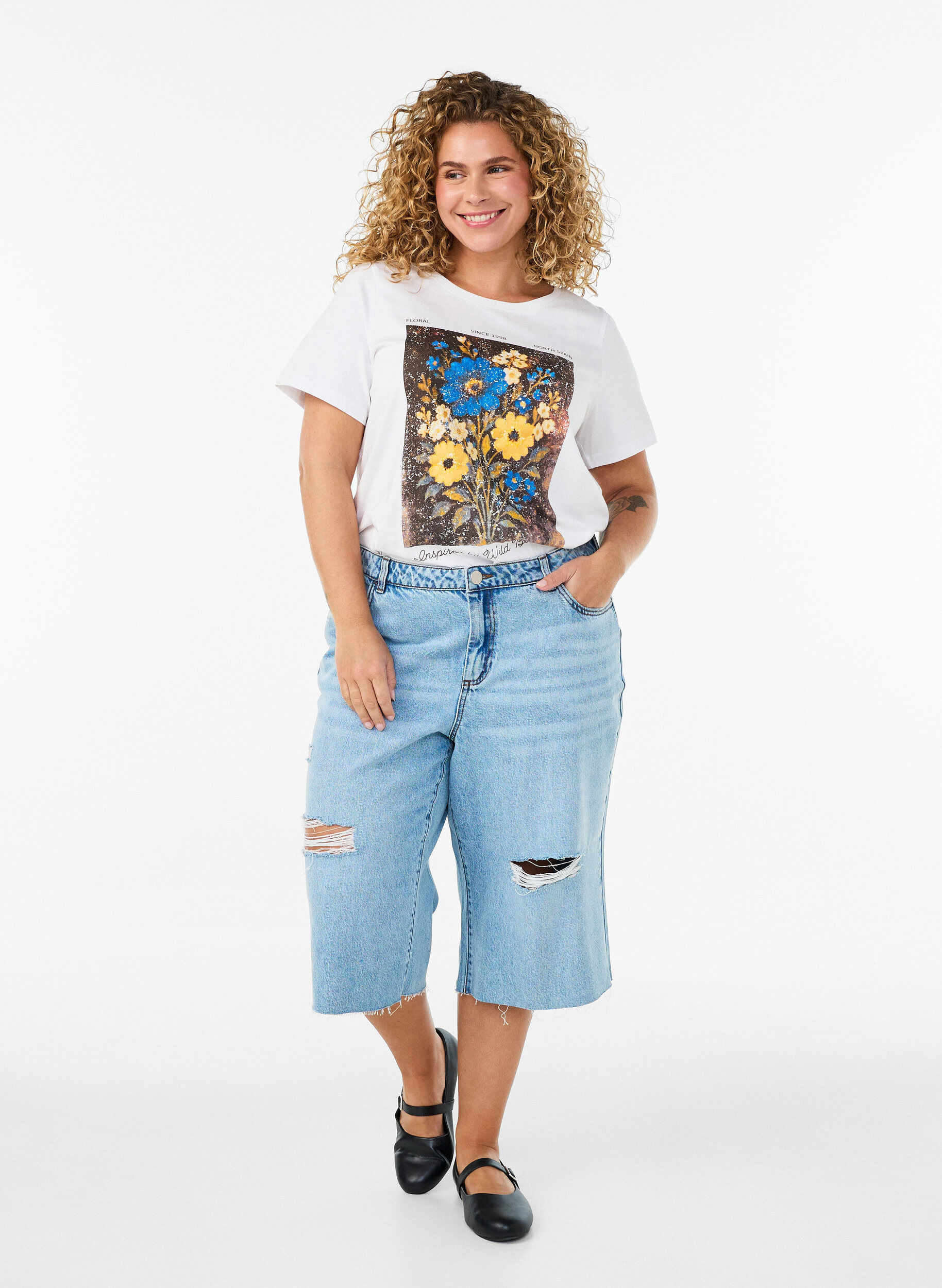 ZizziT-Shirt aus Baumwolle mit Frontprint, Wei&szlig;, Model image number 1