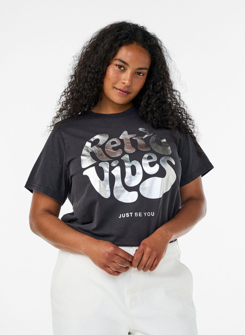 Grafik-T-Shirt aus Bio-Baumwolle, Schwarz, Model image number 0