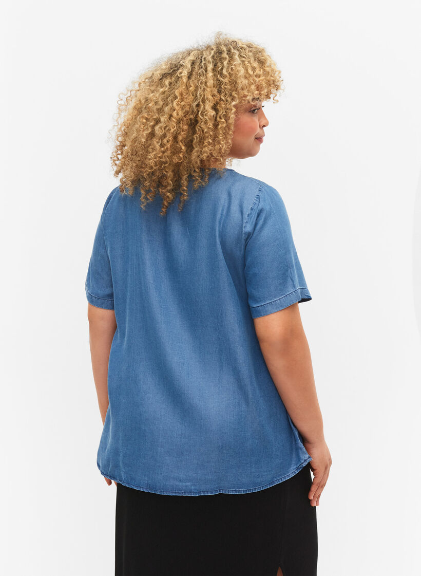 Kurzärmelige Bluse aus Lyocell (TENCEL™) , Blue denim, Model image number 1