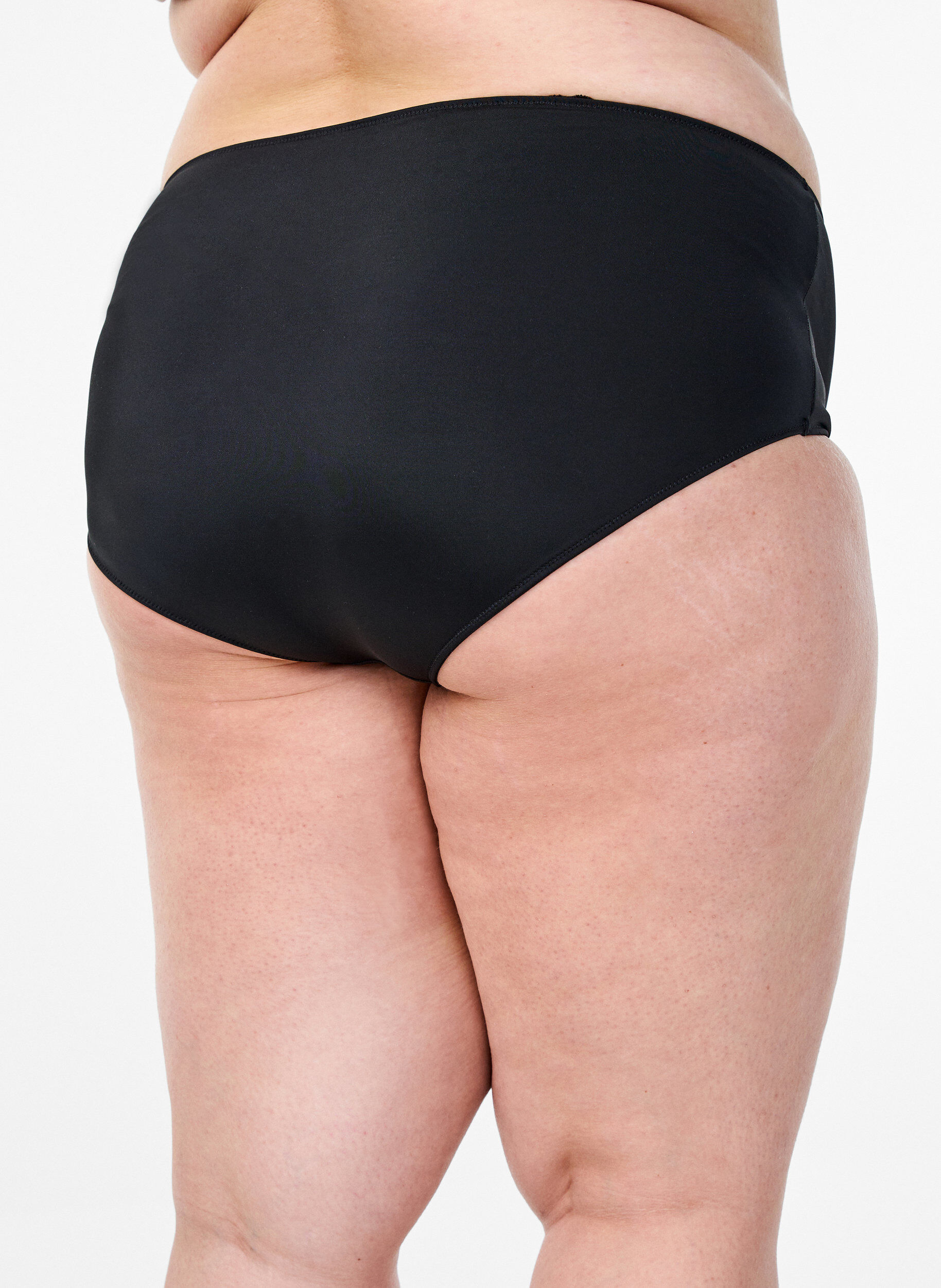 ZizziSlip aus Mikrofaser mit Innentasche, Schwarz, Model image number 1