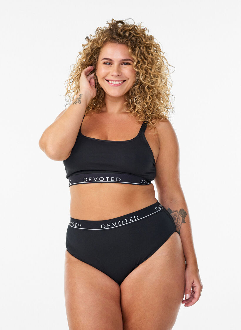 Baumwoll-H&ouml;schen mit regul&auml;rer Taille, Schwarz, Model image number 0