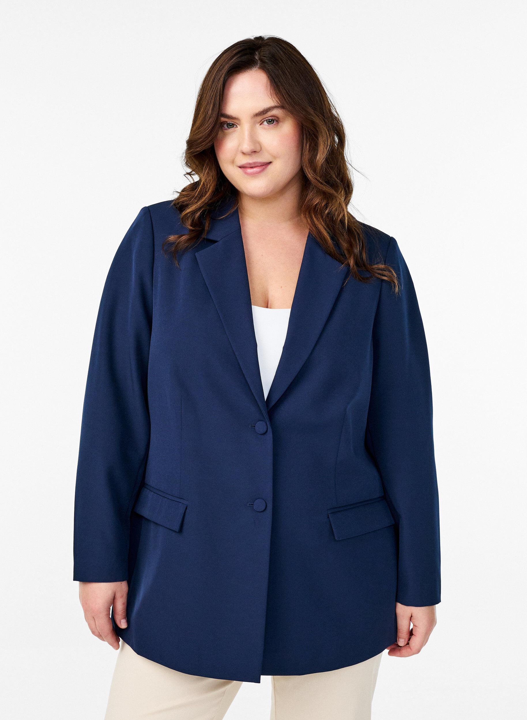 ZizziKlassischer Blazer mit Knopfverschluss, Blau, Model image number 0