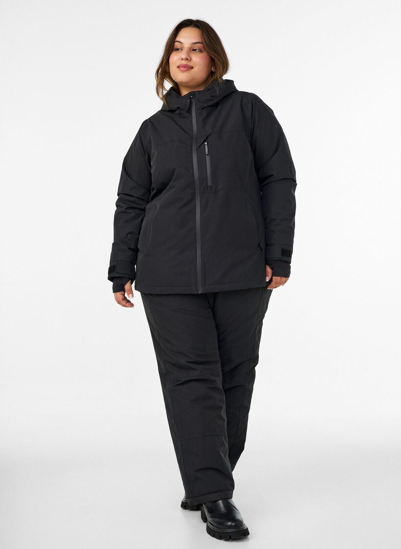 Skijacke mit Kapuze und Rei&szlig;verschlusstaschen, Schwarz, Model image number 1
