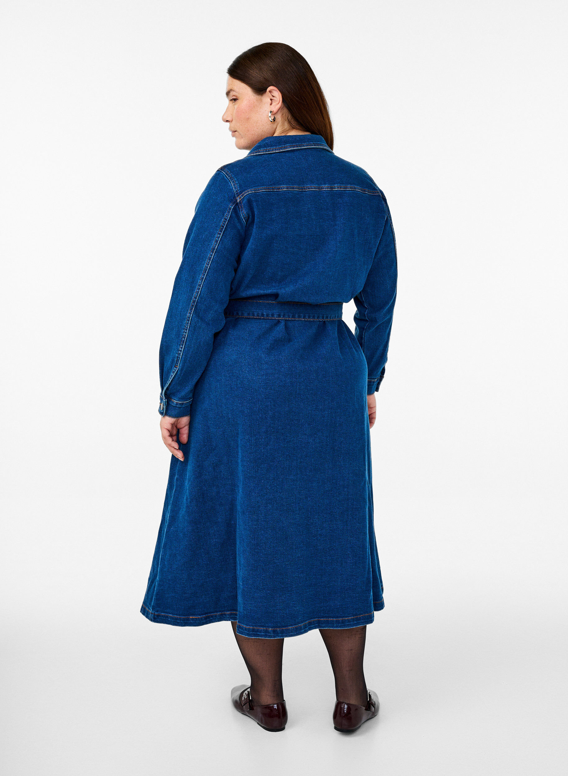 ZizziMidikleid aus Denim mit G&uuml;rtel, Dark Blue Denim, Model image number 1