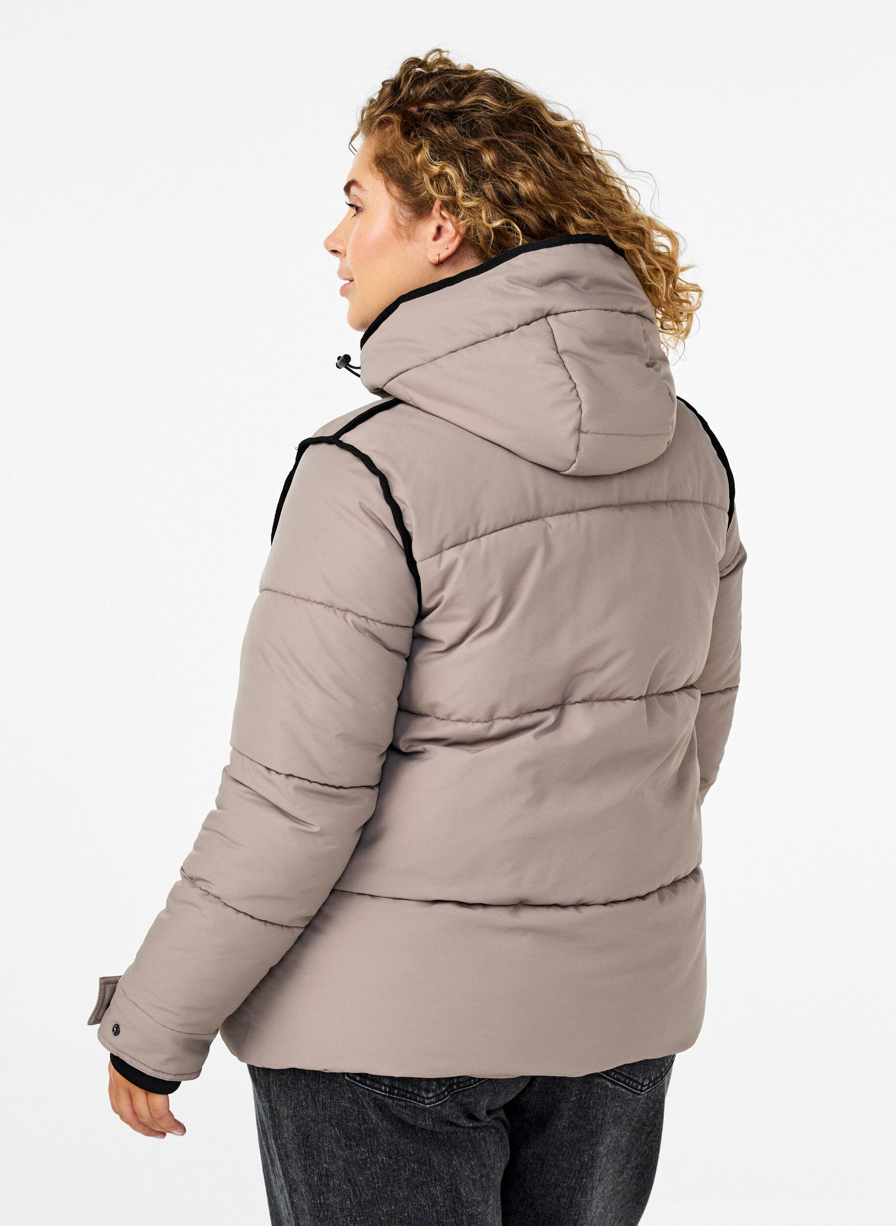 ZizziKurze Steppjacke mit Kontrastdetails, Beige, Model image number 2