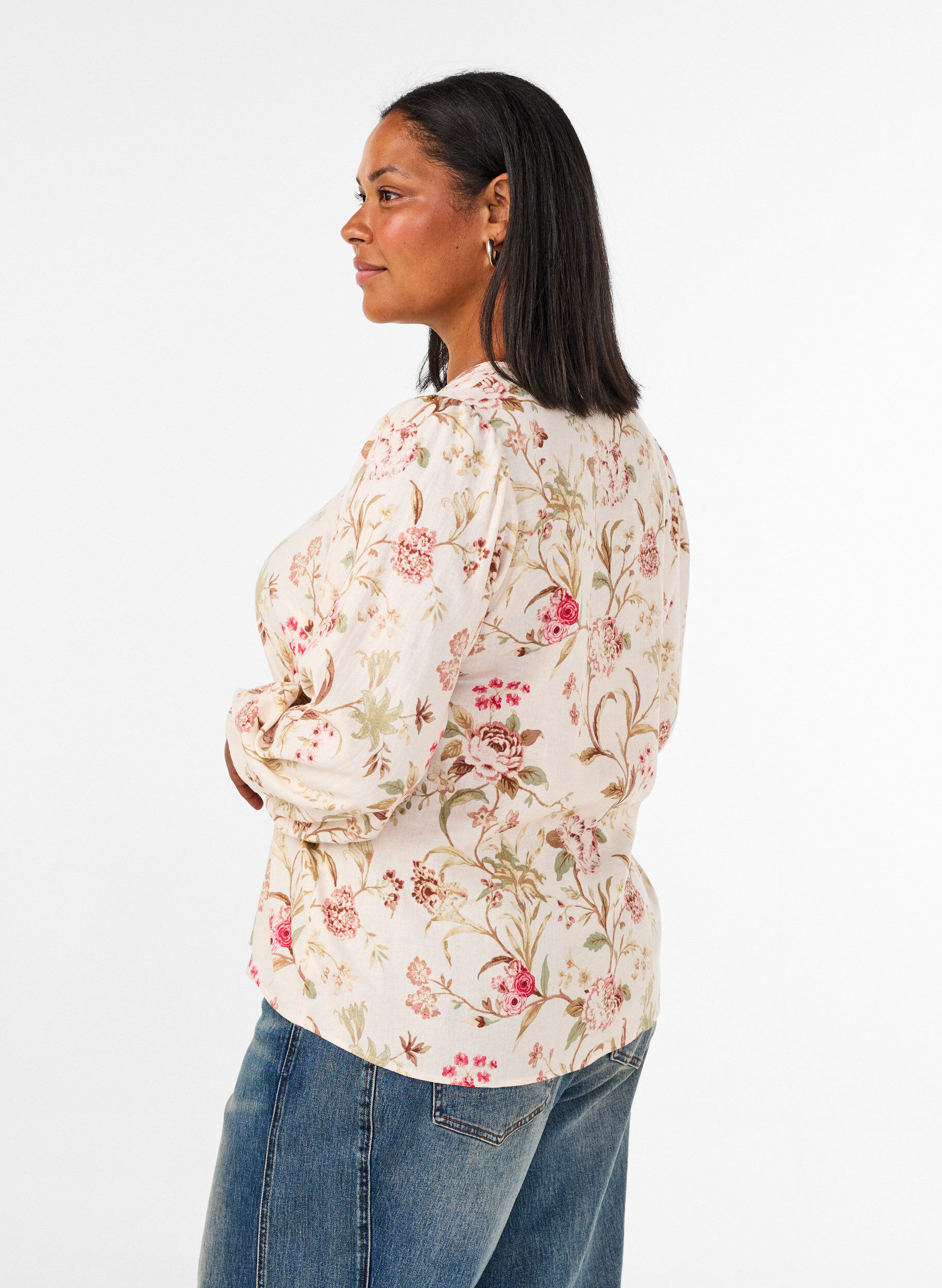 ZizziGebl&uuml;mte Bluse aus Leinen und Viskose mit langen &Auml;rmeln, Vanille, Model image number 2