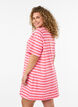 Langes oversized T-Shirt aus Bio-Baumwolle mit Streifen, Pink, Model image number 2