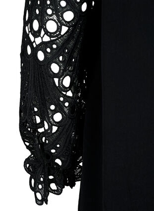 Kleid aus Viskose mit crochet Ärmeln, Black, Packshot image number 3