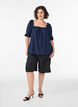 Bluse mit kurzen Puff&auml;rmeln und Lochmuster, Blau, Model image number 1