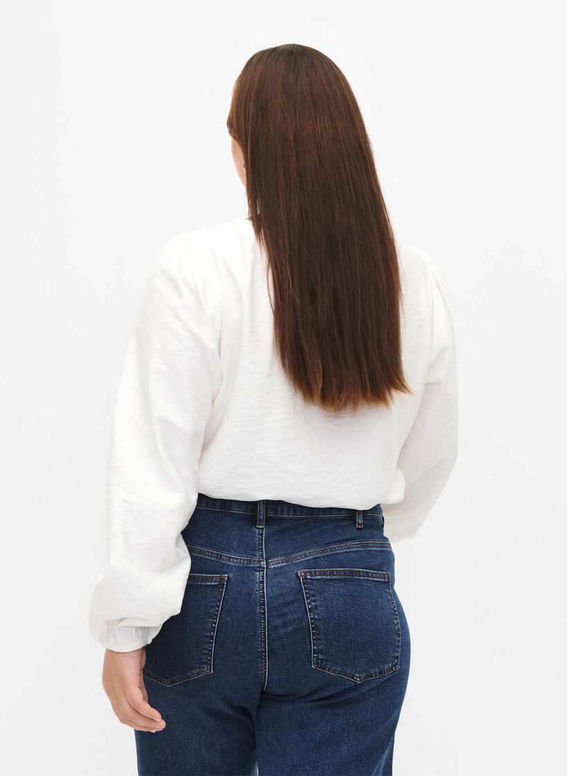 Bluse aus Viskose mit H&auml;keldetails, Bright White, Model image number 1