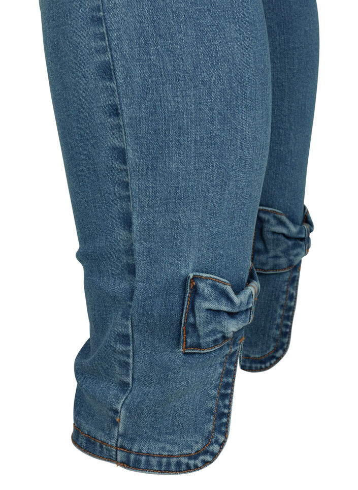 Cropped Amy Jeans mit hoher Taille und Schleife, Blue denim, Packshot image number 3