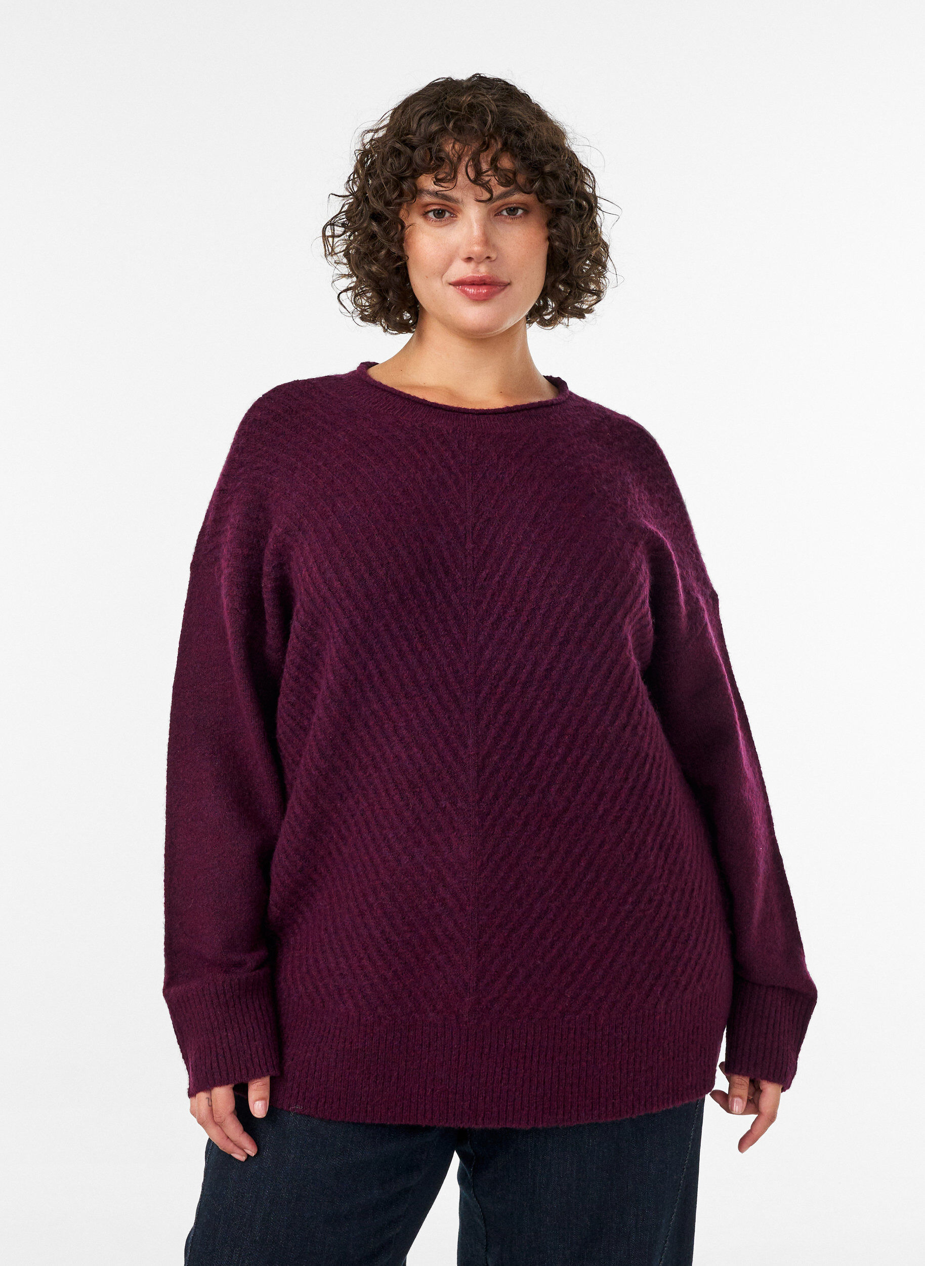 Strickbluse mit V-f&ouml;rmigem Rippenmuster und Schlitzen, Rot, Model