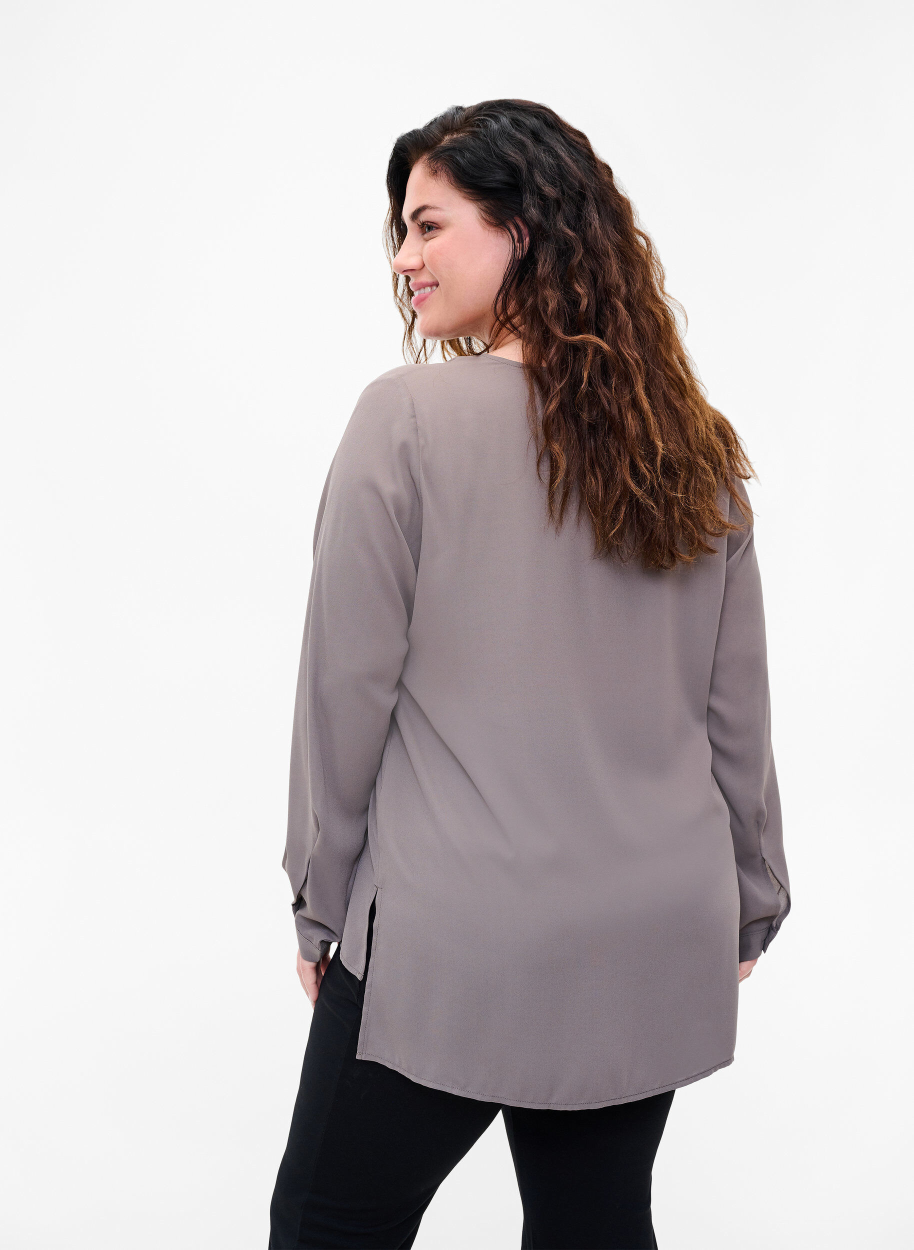 ZizziUnifarbenes Hemd mit V-Ausschnitt, Falcon, Model image number 1