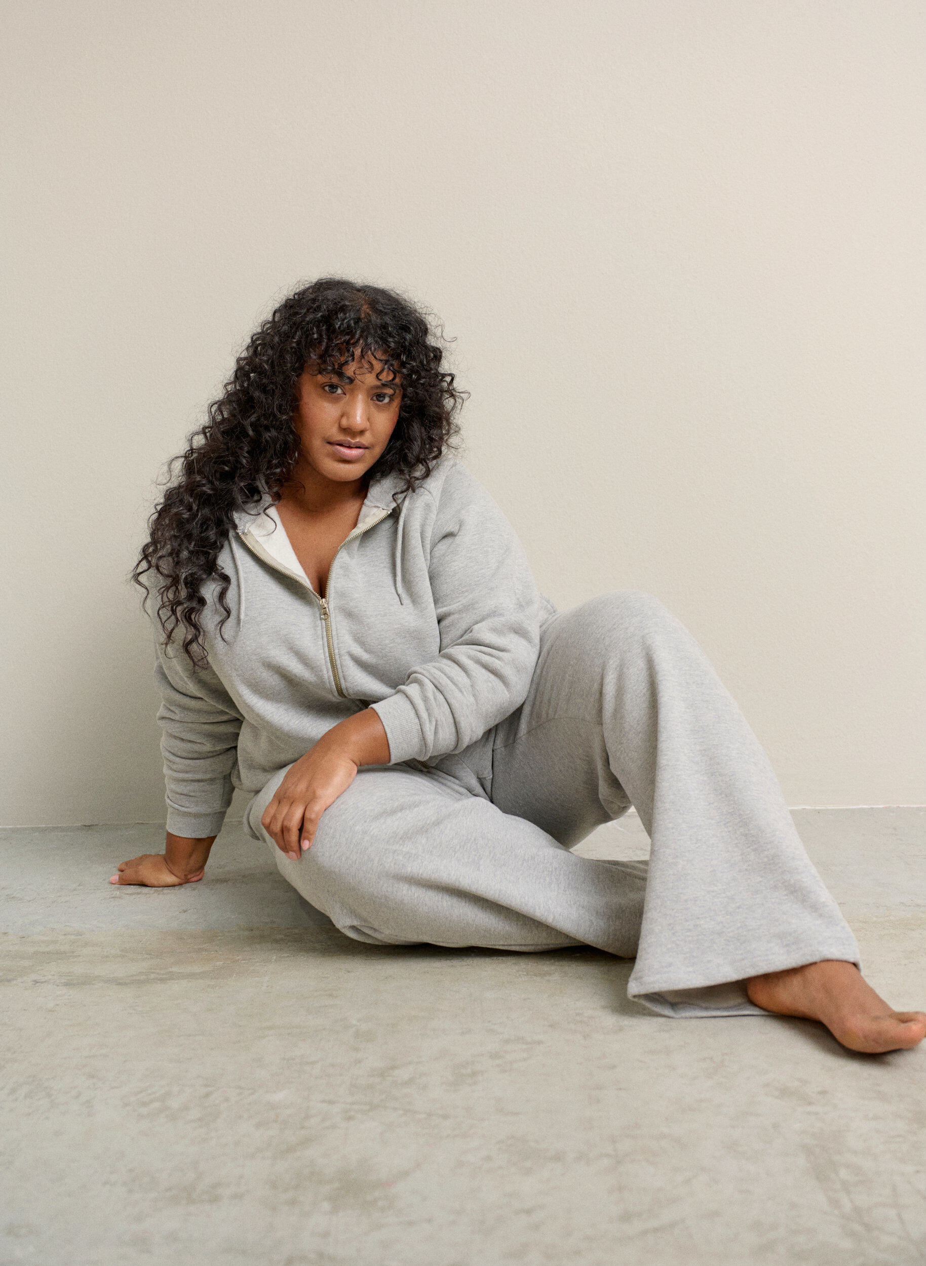 ZizziHoodie mit Rei&szlig;verschluss, Grau, Image image number 0