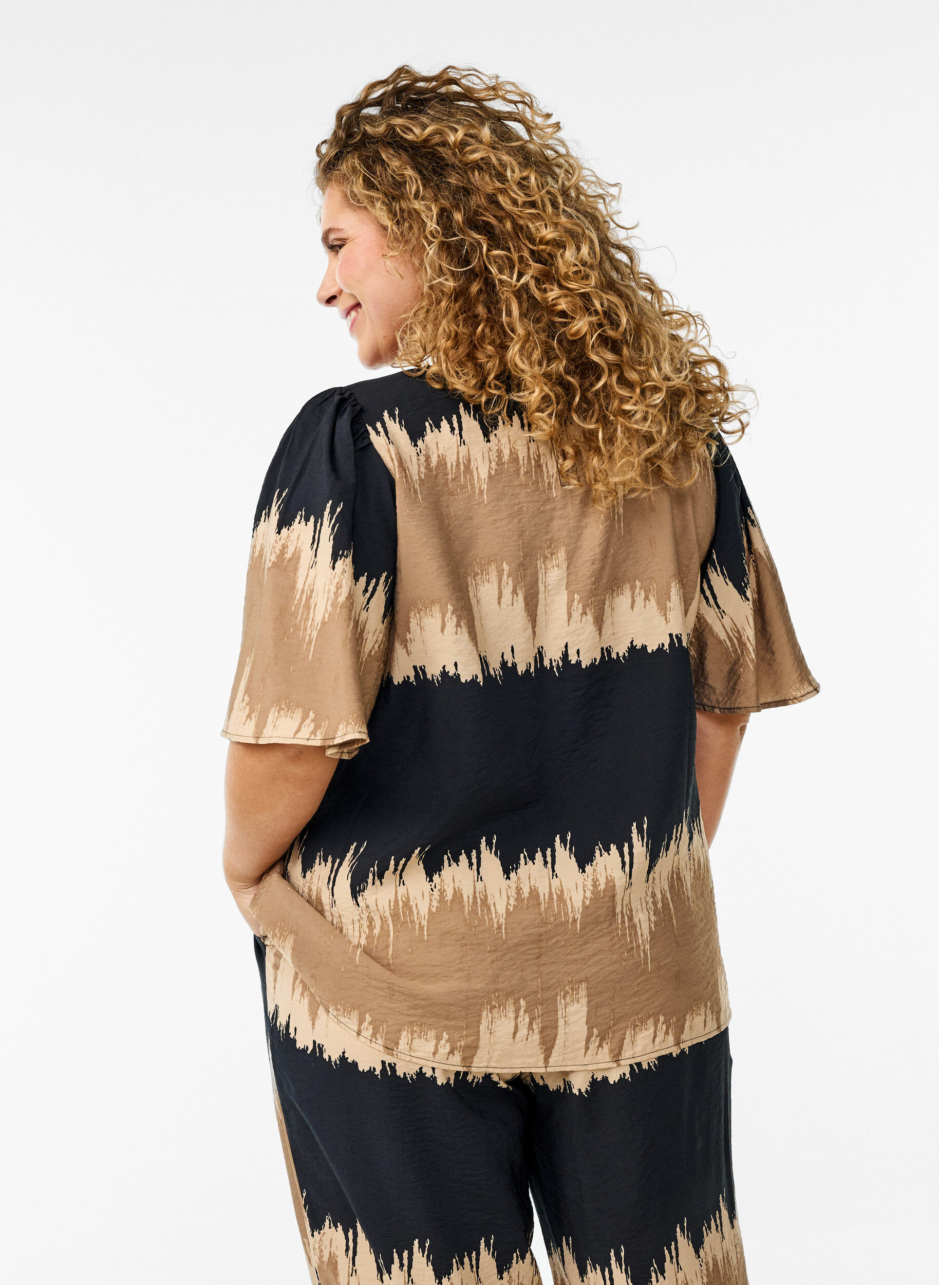 ZizziBluse mit weiten &Auml;rmeln und Grafikdruck, Schwarz, Model image number 2