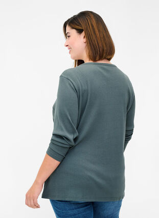 Langarm Bluse aus Ripp mit Knopfdetails, Urban Chic, Model image number 1
