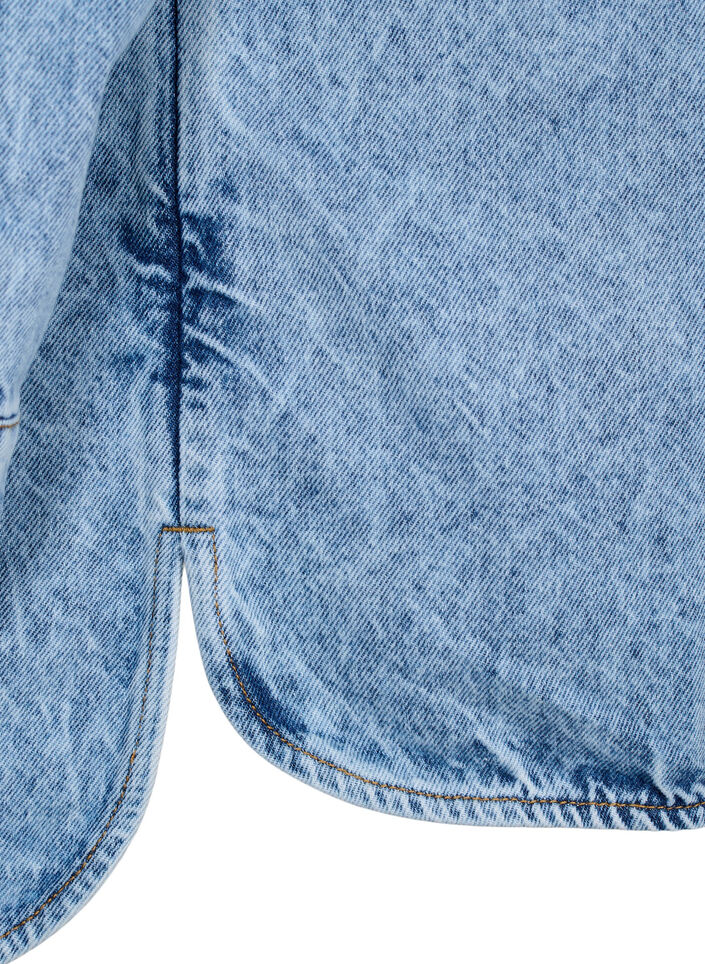 Locker sitzende Jeansjacke mit Knöpfen, Light blue denim, Packshot image number 3