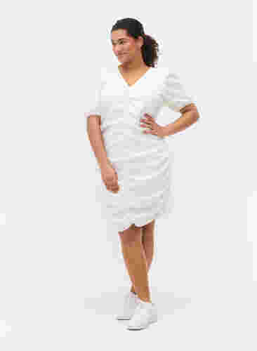 Kurzarm Kleid mit Drapierung und Struktur, Bright White, Model image number 3