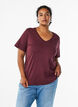 Basic-T-Shirt mit V-Ausschnitt aus Bio-Baumwolle, Dunkles Bordeaux, Model image number 0