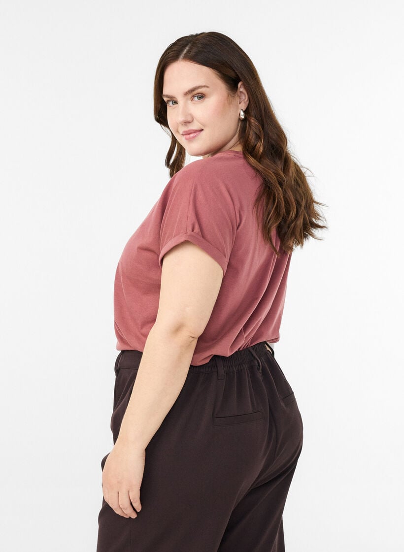 T-Shirt aus Baumwollmischung mit kurzen &Auml;rmeln, Rot, Model image number 1