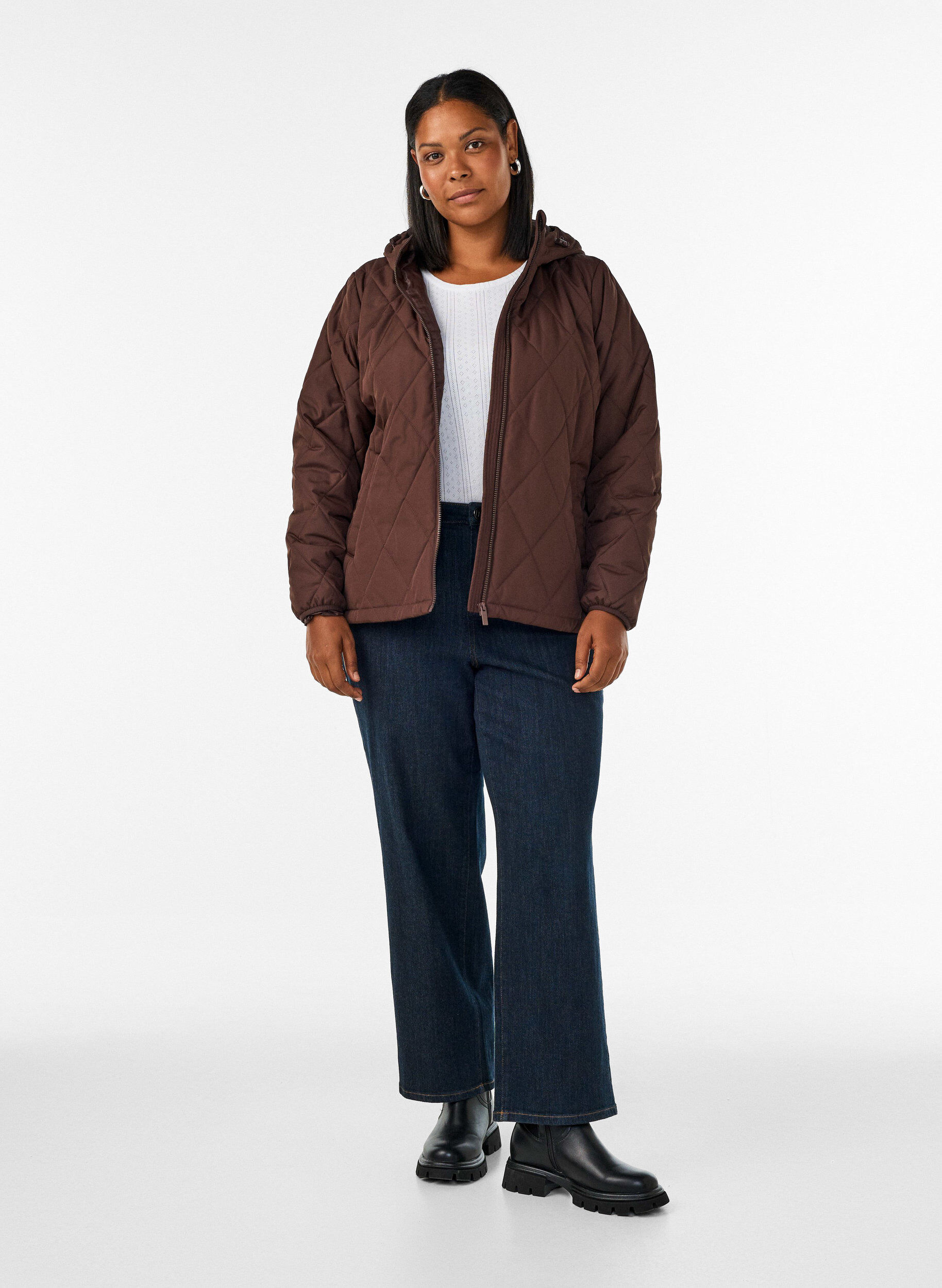 ZizziLeicht wattierte Jacke mit Rautensteppung, Braun, Model image number 1