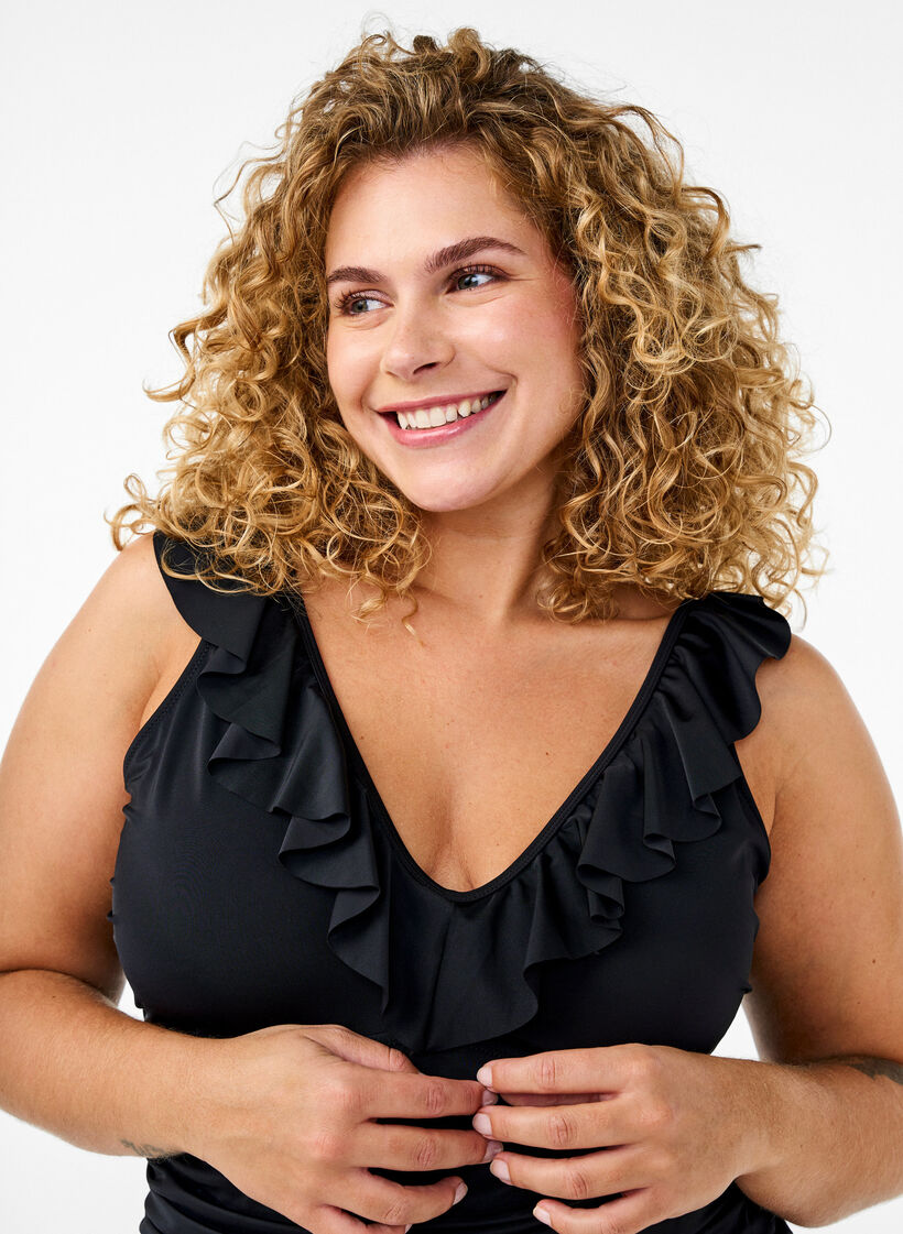 Badeanzug mit Volants und herausnehmbaren Einsätzen, Schwarz, Model image number 2