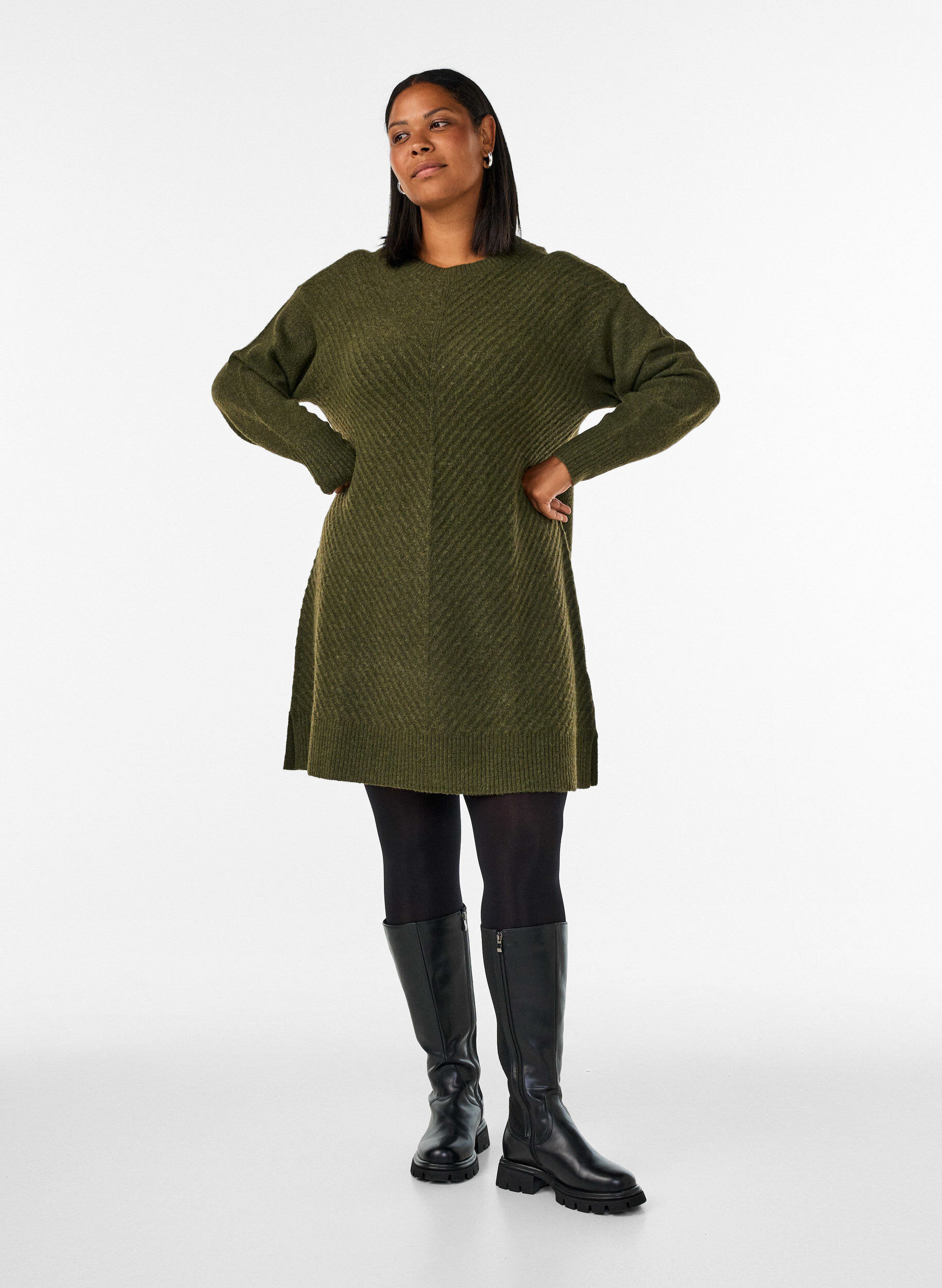 ZizziKurzes Strickkleid mit V-f&ouml;rmigem Strukturmuster, Gr&uuml;n, Model image number 1