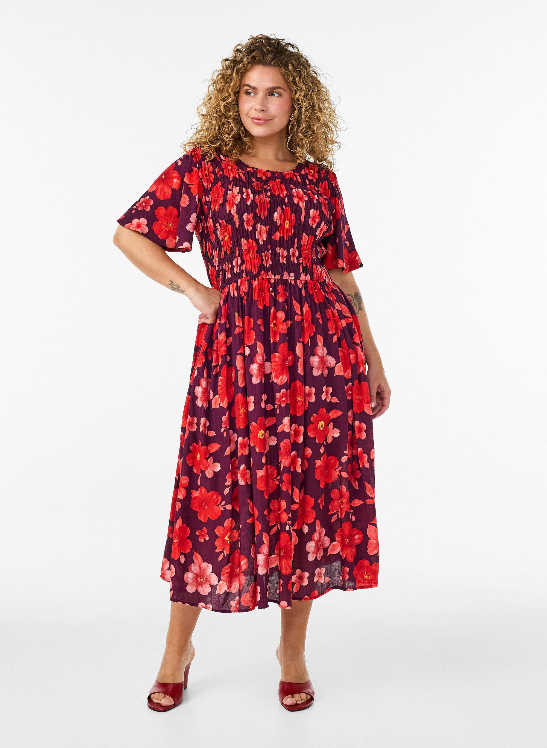 ZizziKleid mit Smock und Blumenprint, Lila, Model image number 0