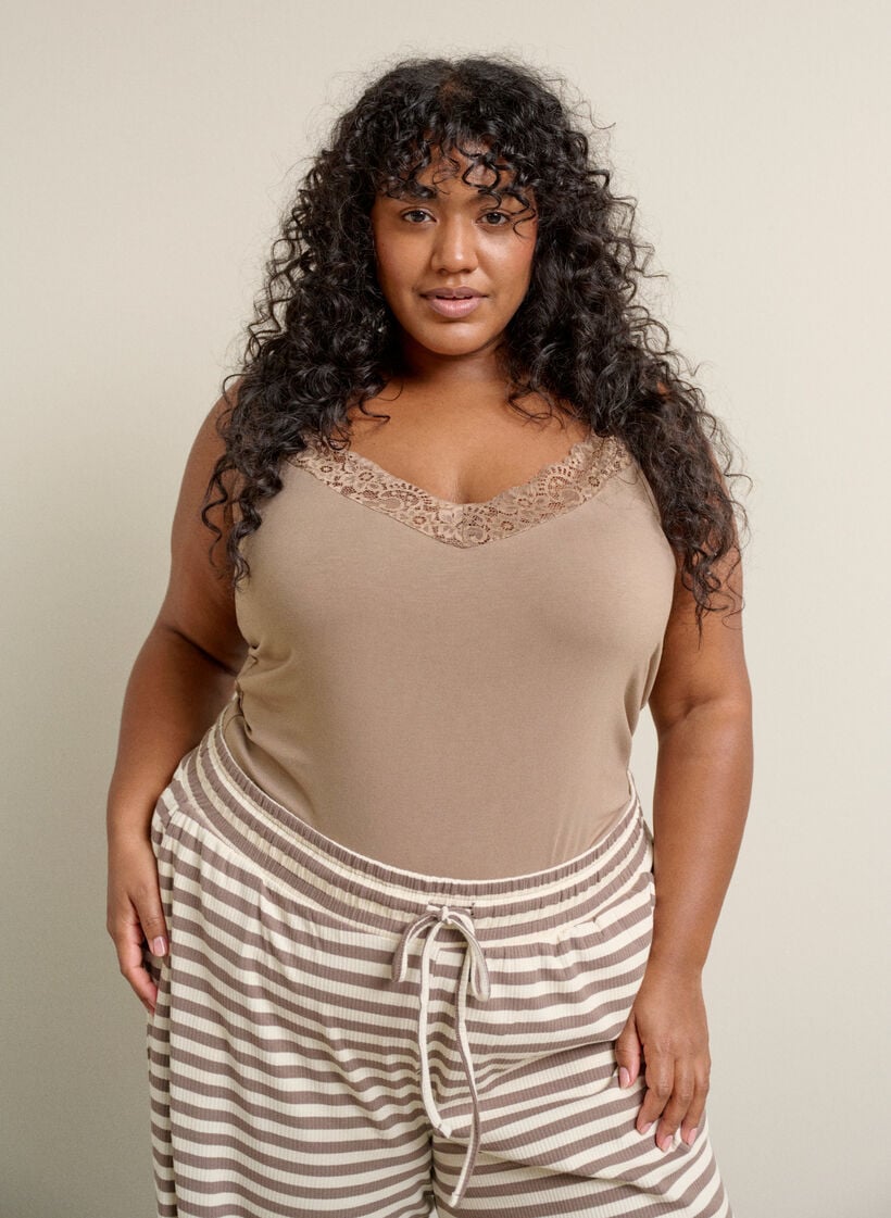 Top aus Viskose mit Spitze, Beige, Image image number 0