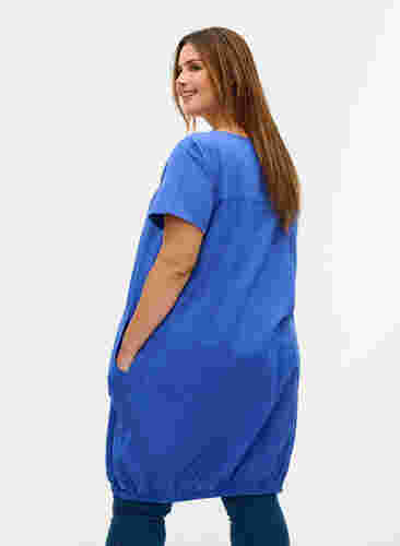 Kurzarm Kleid aus Baumwolle, Dazzling Blue, Model image number 1
