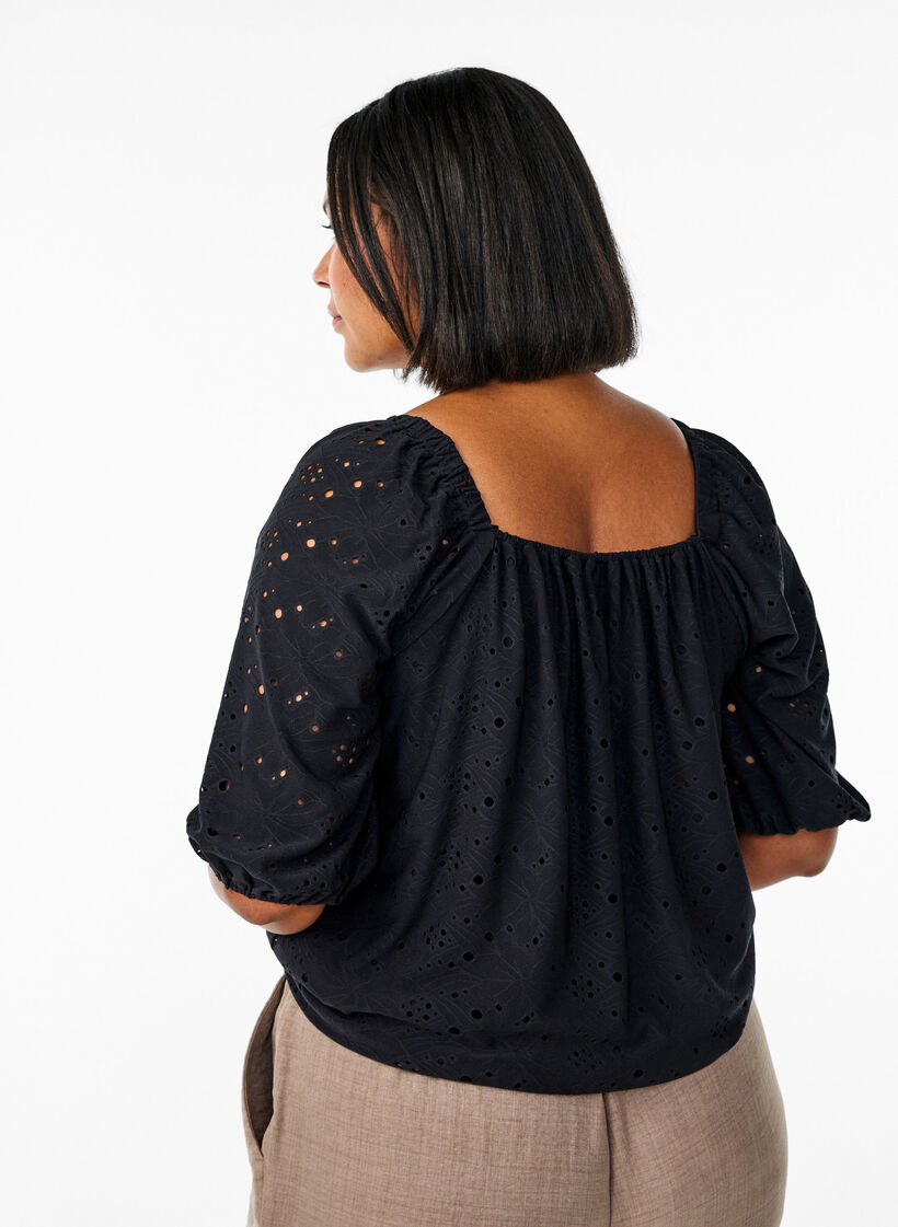 Bluse mit kurzen Puffärmeln und Lochmuster, Schwarz, Model image number 2