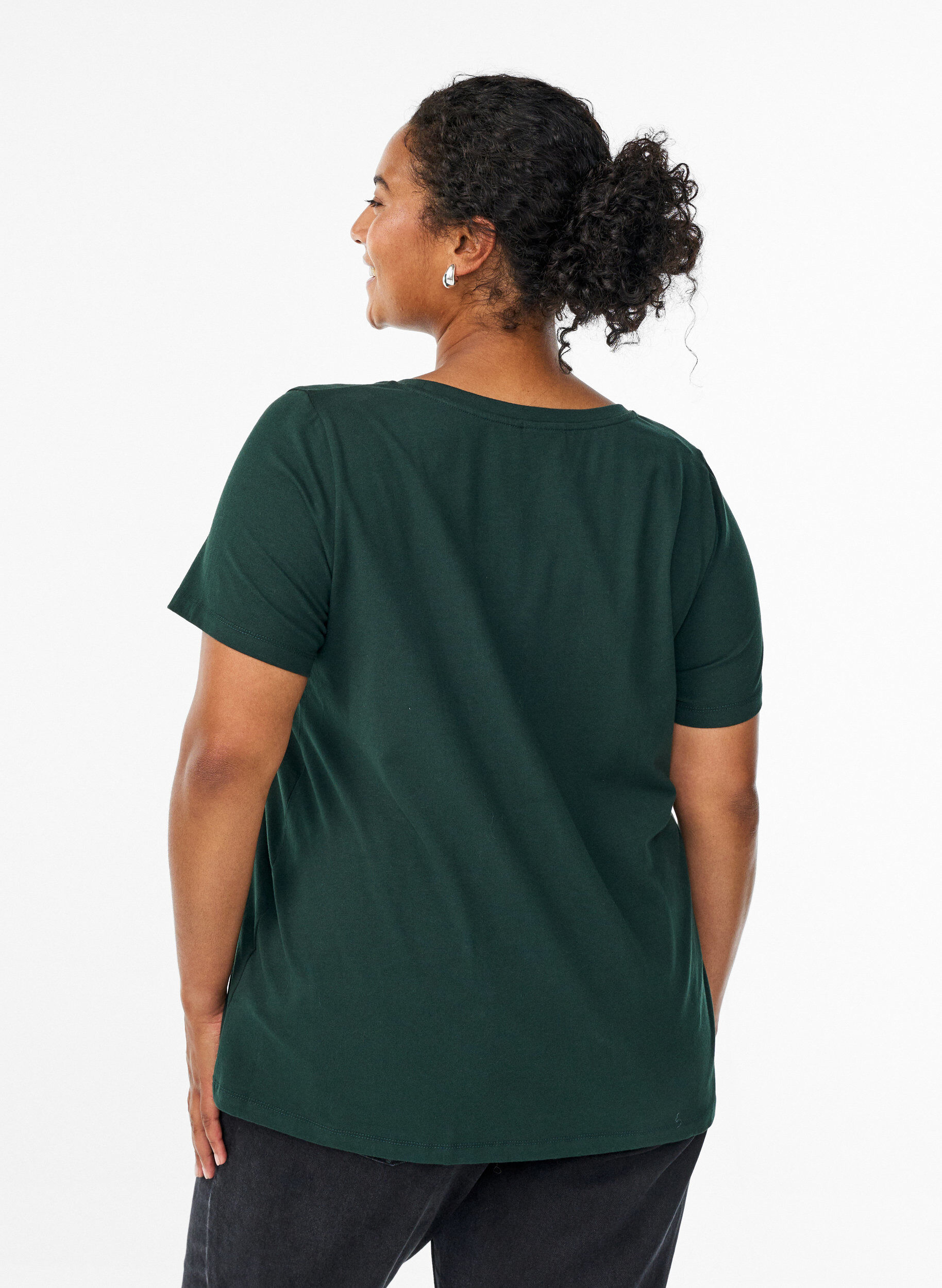 ZizziEinfarbiges basic T-Shirt aus Baumwolle, Gr&uuml;n, Model image number 2