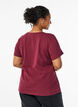 Einfarbiges Basic-T-Shirt aus Baumwolle, Dunkles Bordeaux, Model image number 2