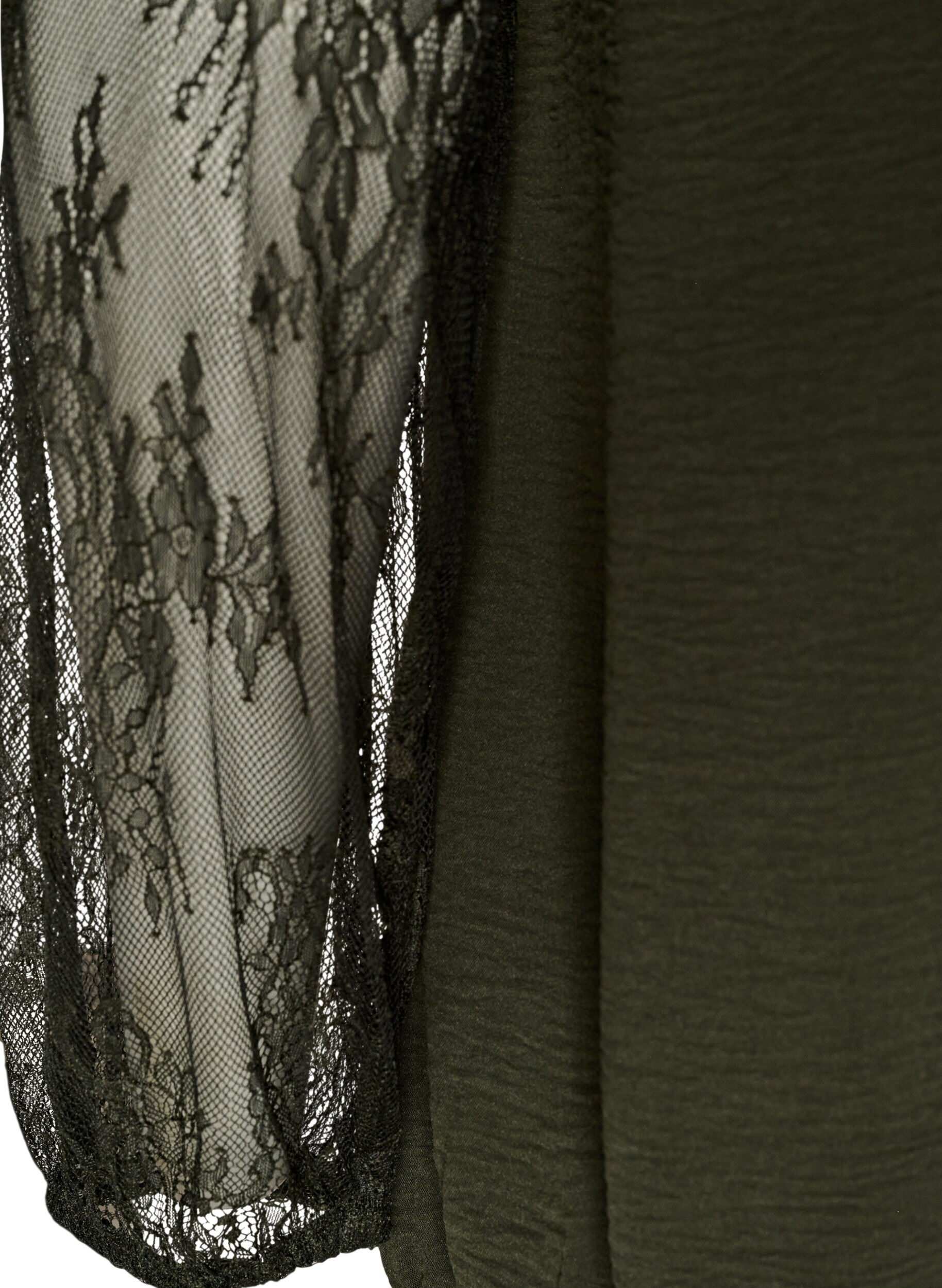 ZizziBluse mit &Auml;rmeln aus Spitze und Ballonform, Gr&uuml;n, Packshot image number 3
