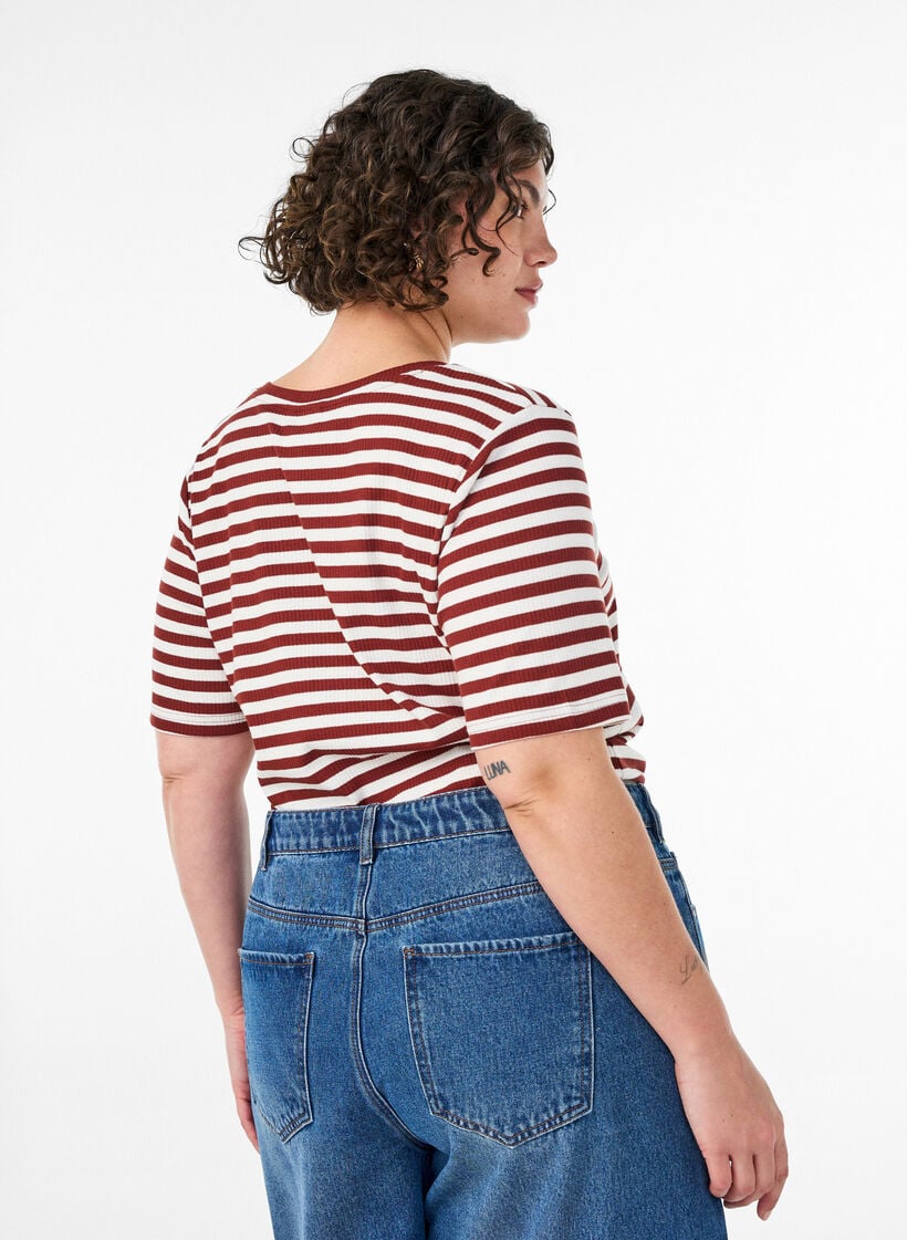 Gestreiftes T-Shirt mit gerippter Struktur, Rot, Model image number 2