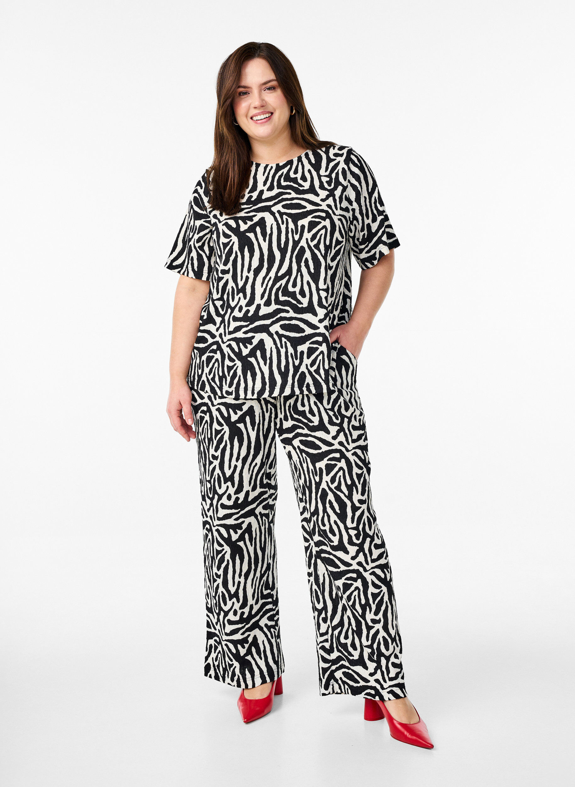 ZizziHose mit Zebraprint, Schwarz, Model image number 0