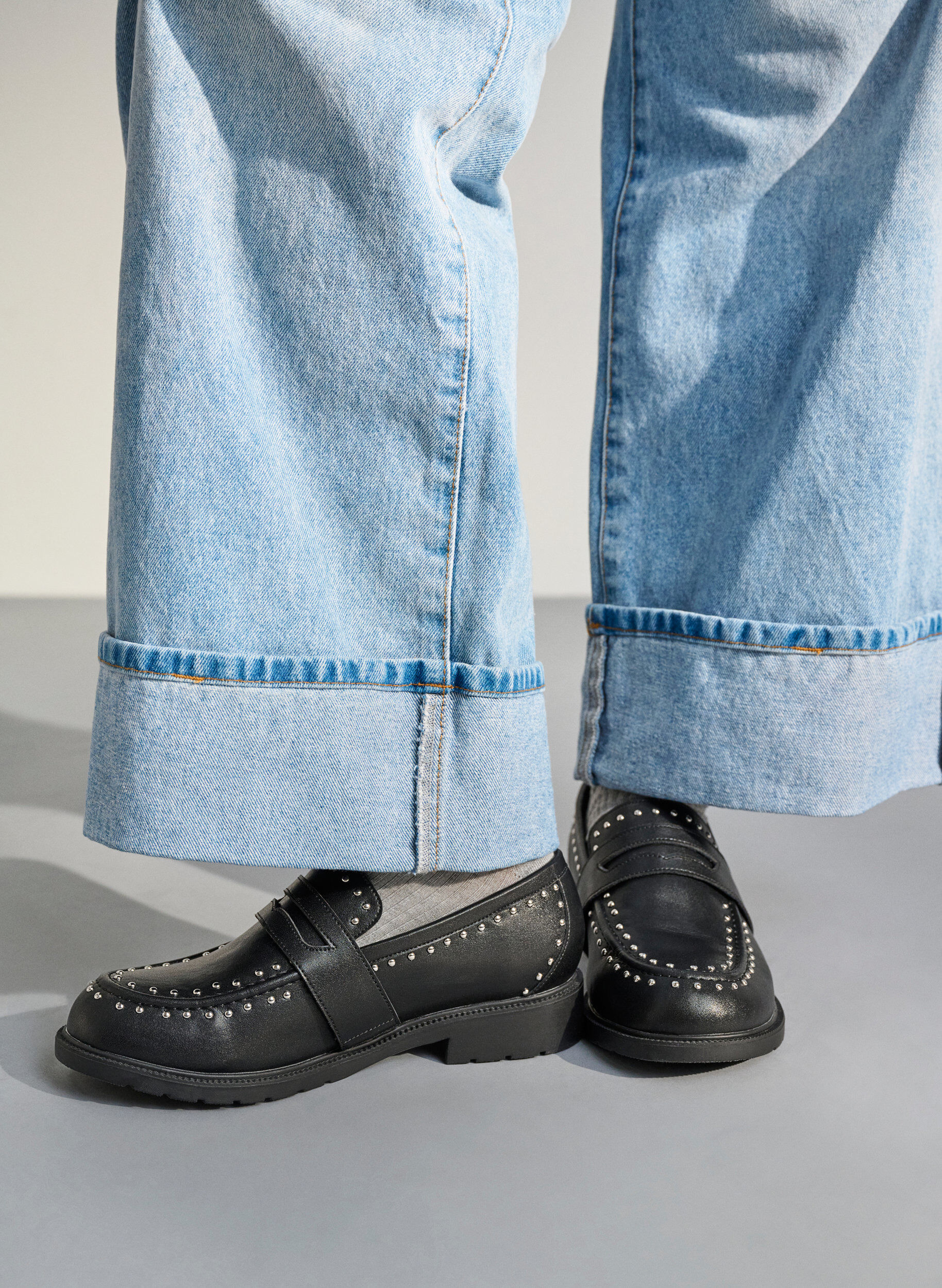 ZizziExtra-Weite - Lederloafer mit Nieten, Schwarz, Image image number 0