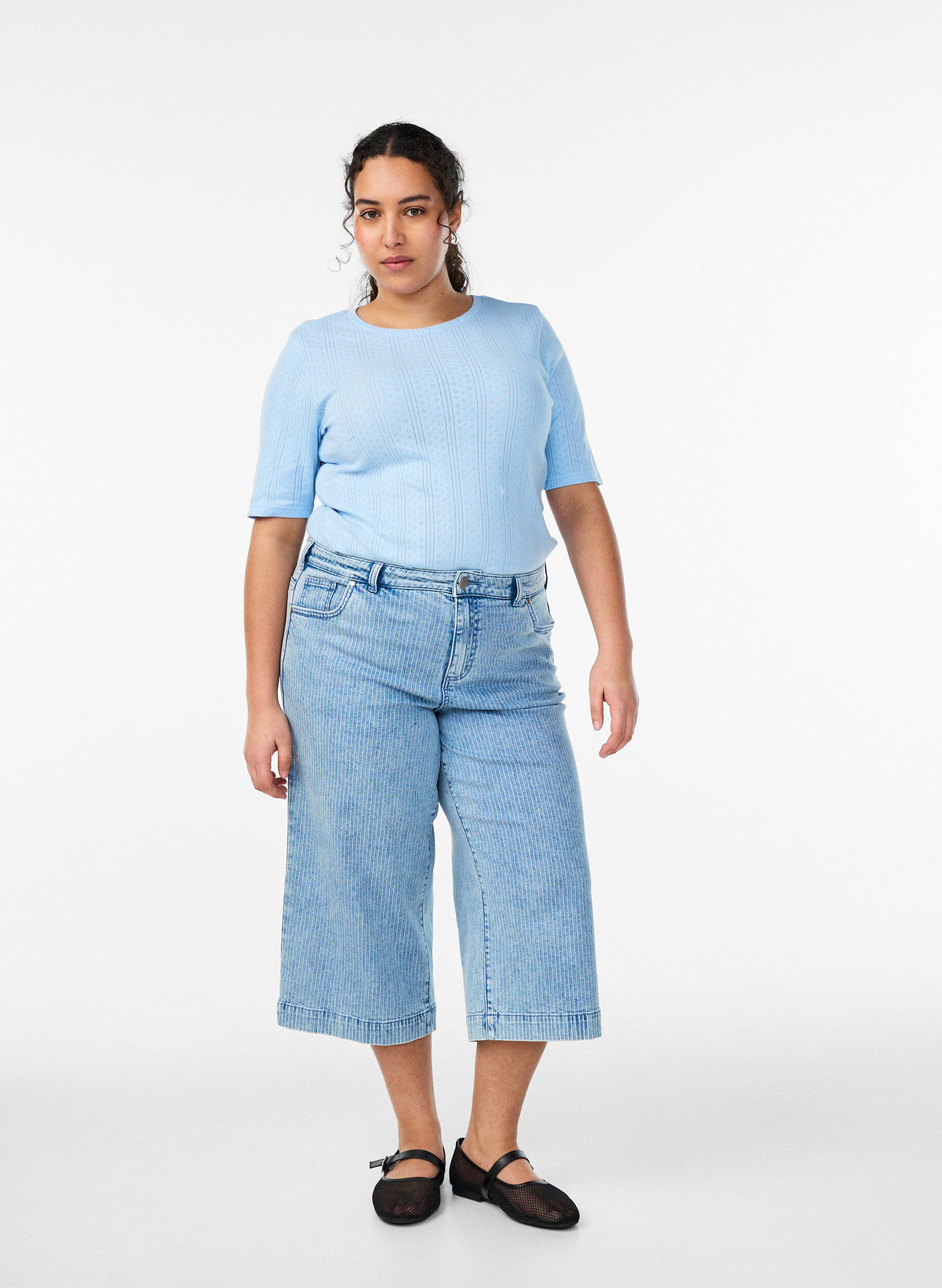 ZizziCulotte-Jeans mit Nadelstreifen und weitem Bein, Blau, Model image number 0