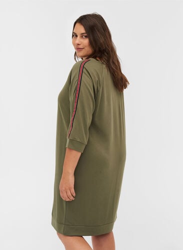 Kleid mit 3/4-Ärmeln und Trackband, Dusty Olive, Model image number 1