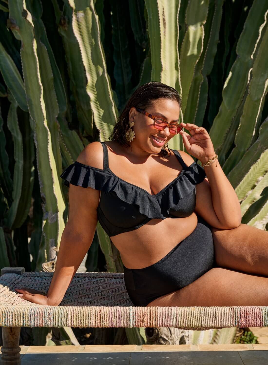 ZizziBikinioberteil mit R&uuml;schen, , Model