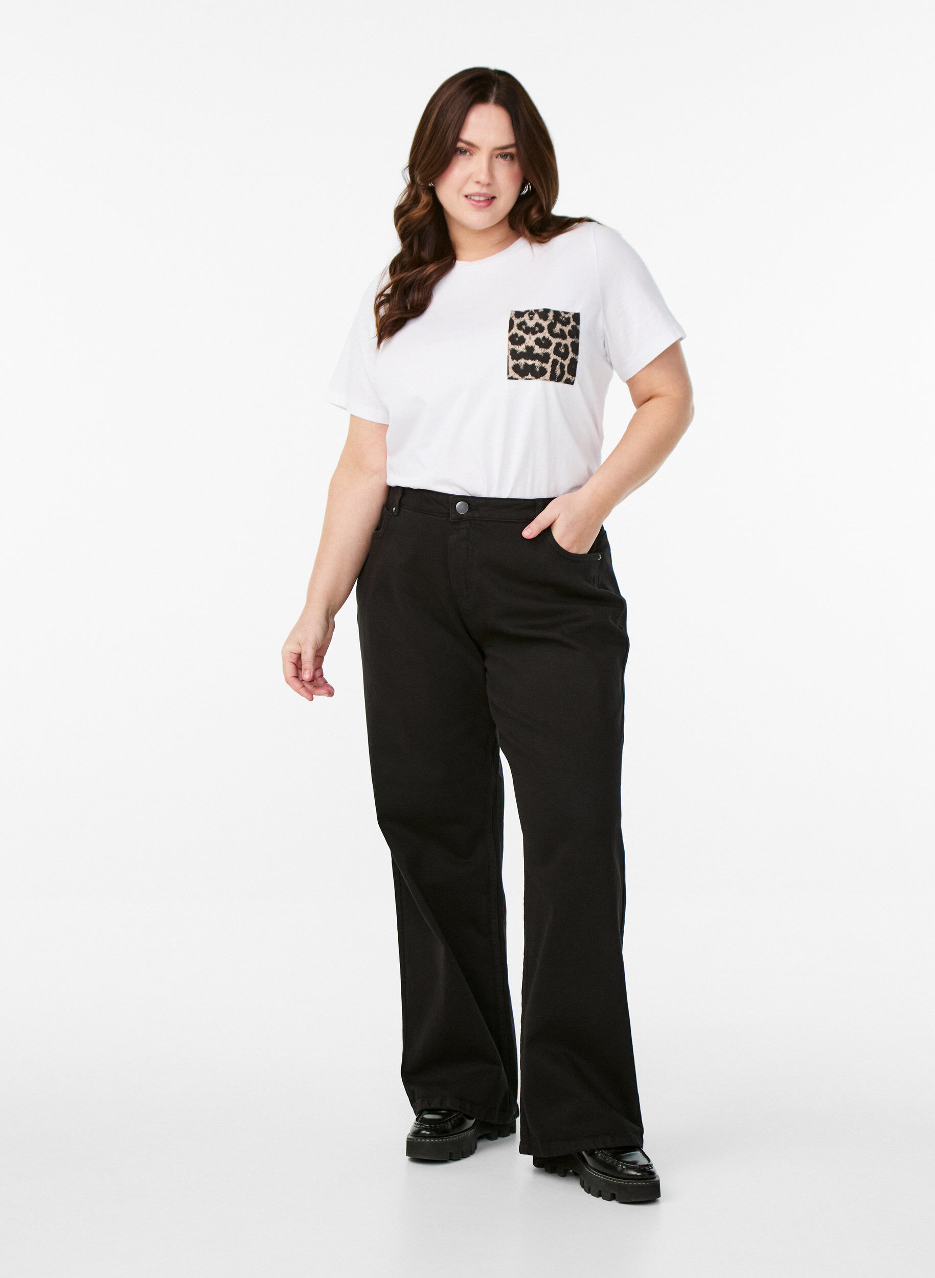 ZizziT-Shirt mit Brusttasche, Wei&szlig;, Model image number 1