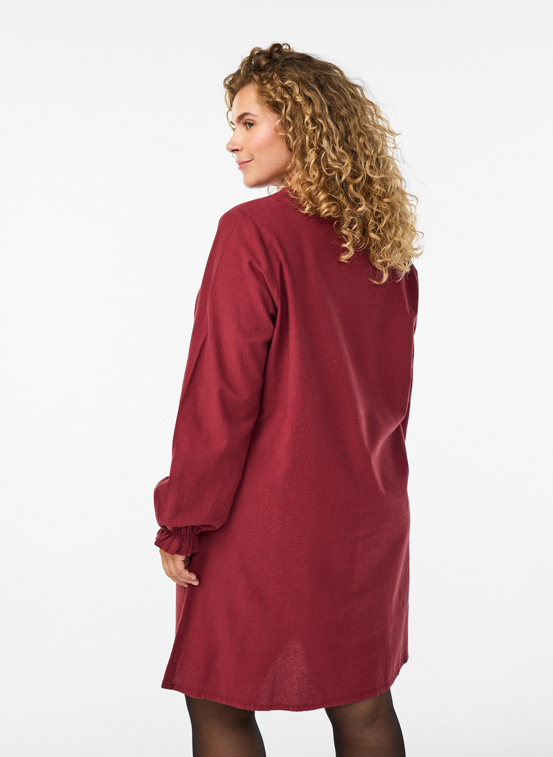 ZizziKurzes Kleid aus Baumwolle mit V-Ausschnitt, Dunkles Bordeaux, Model image number 2