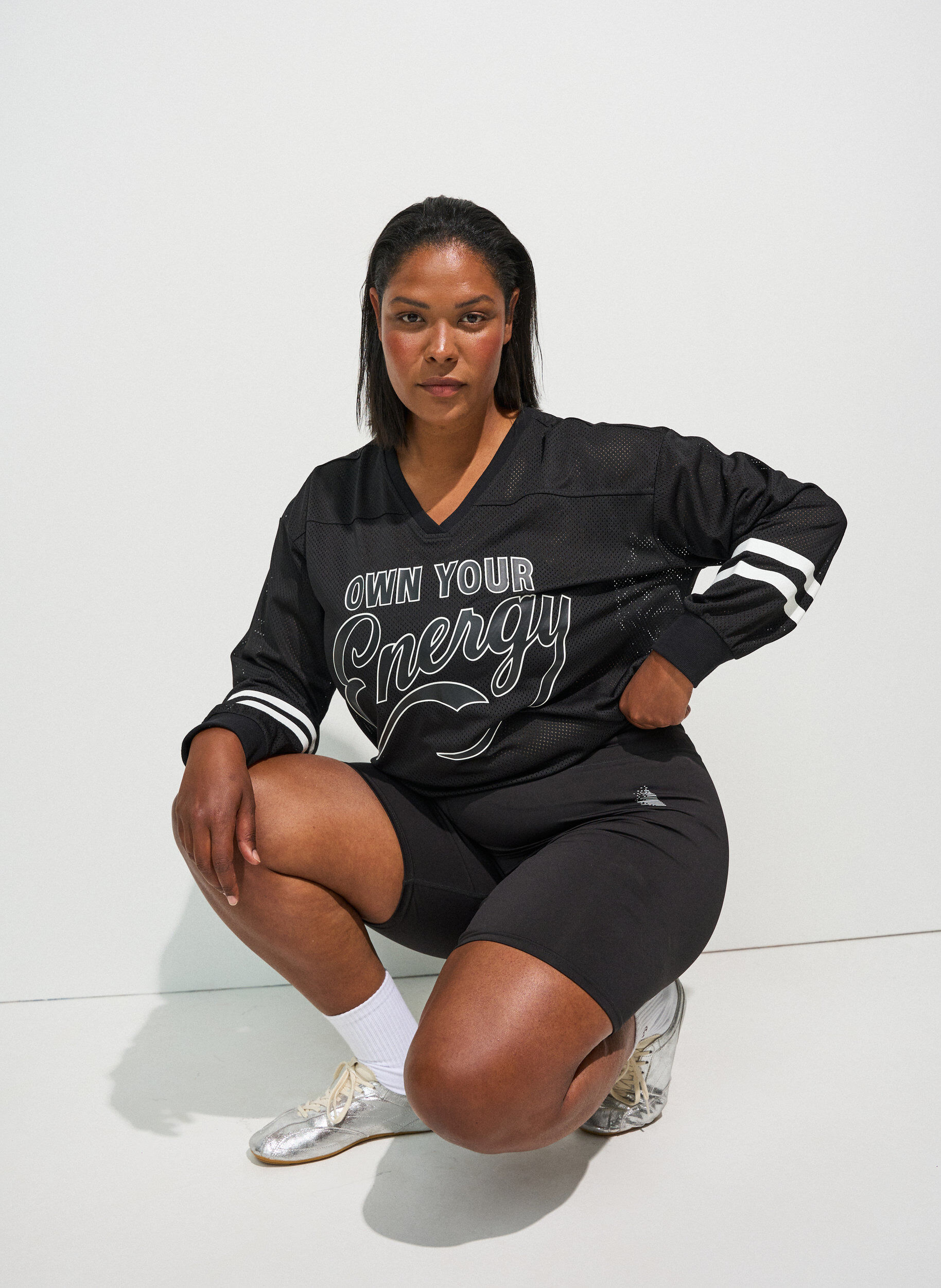 ZizziSportliches Top aus Mesh mit Textprint, Schwarz, Model image number 0