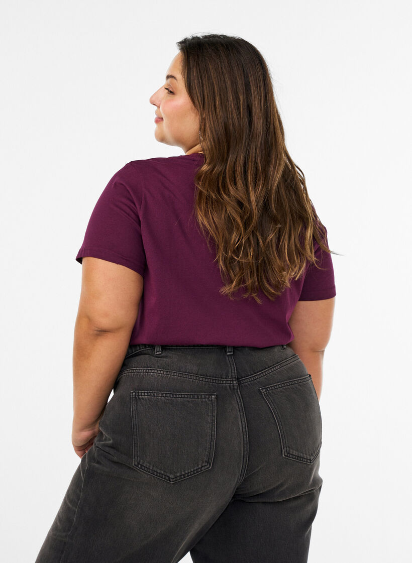 T-Shirt mit gebl&uuml;mter Stickerei und Strasssteinen, Lila, Model image number 2