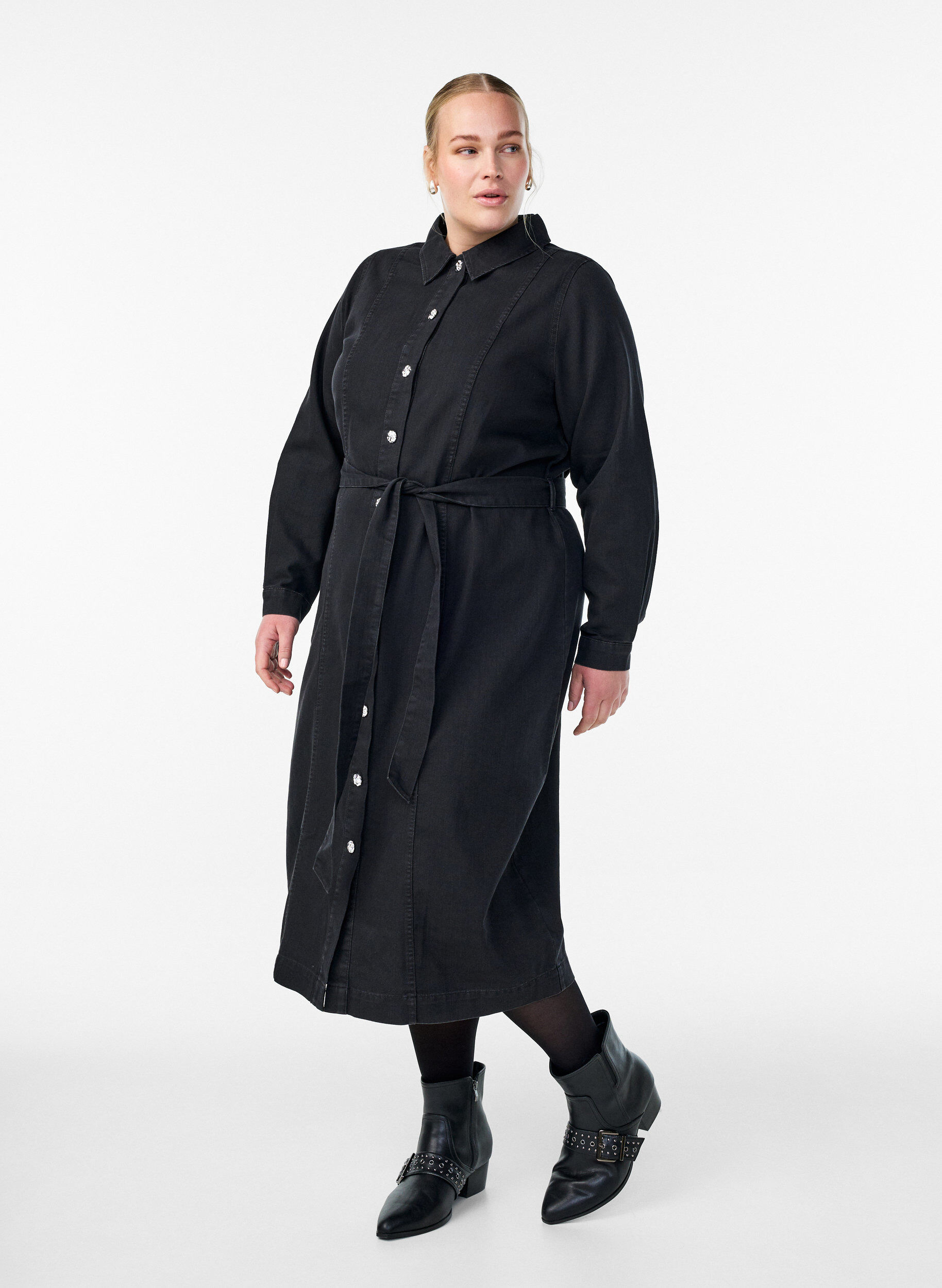 ZizziJeans-Midikleid mit G&uuml;rtel und Zierkn&ouml;pfen, Schwarz, Model image number 1