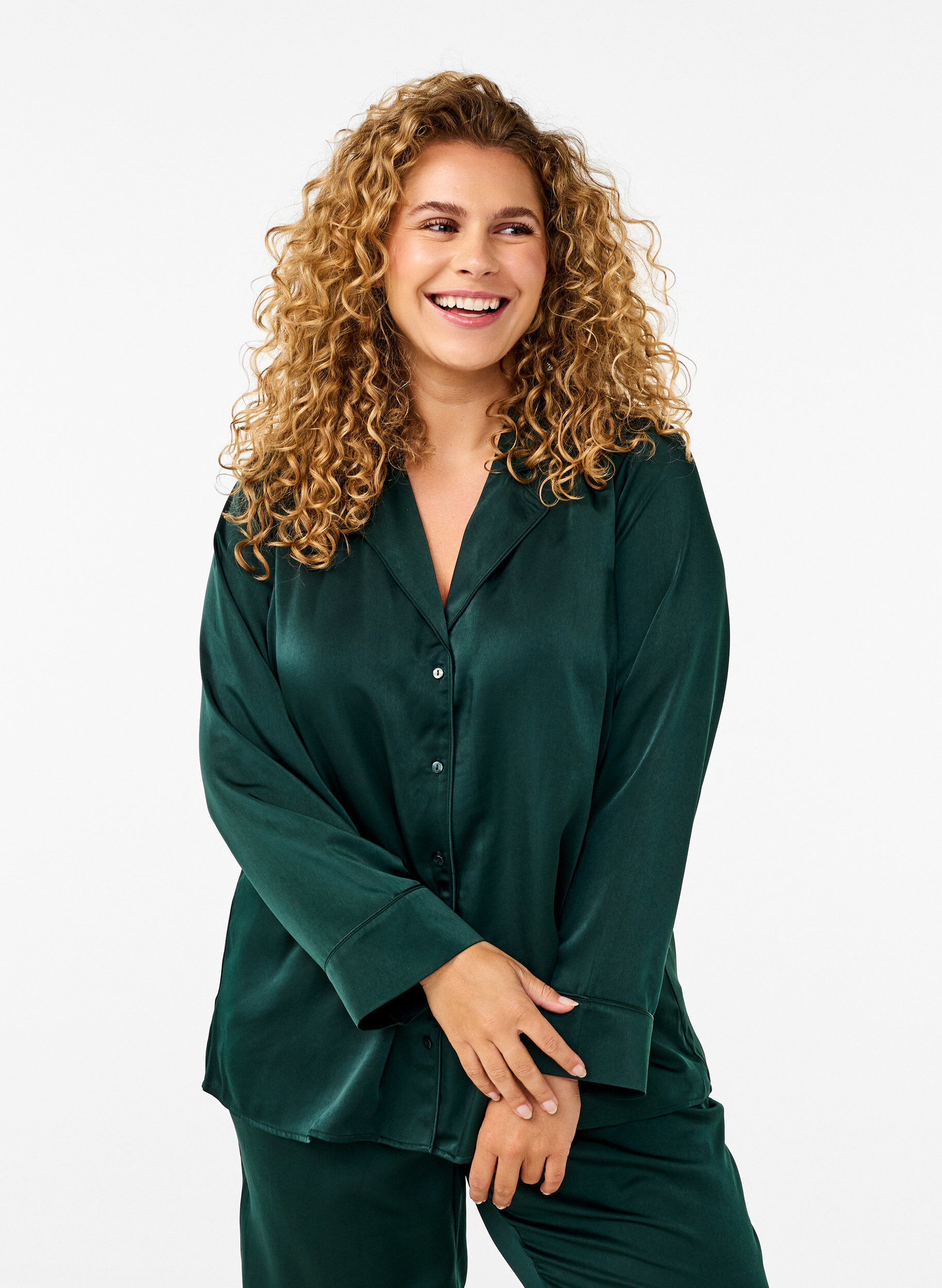 ZizziSatin-Nachthemd, Scarab, Model image number 0