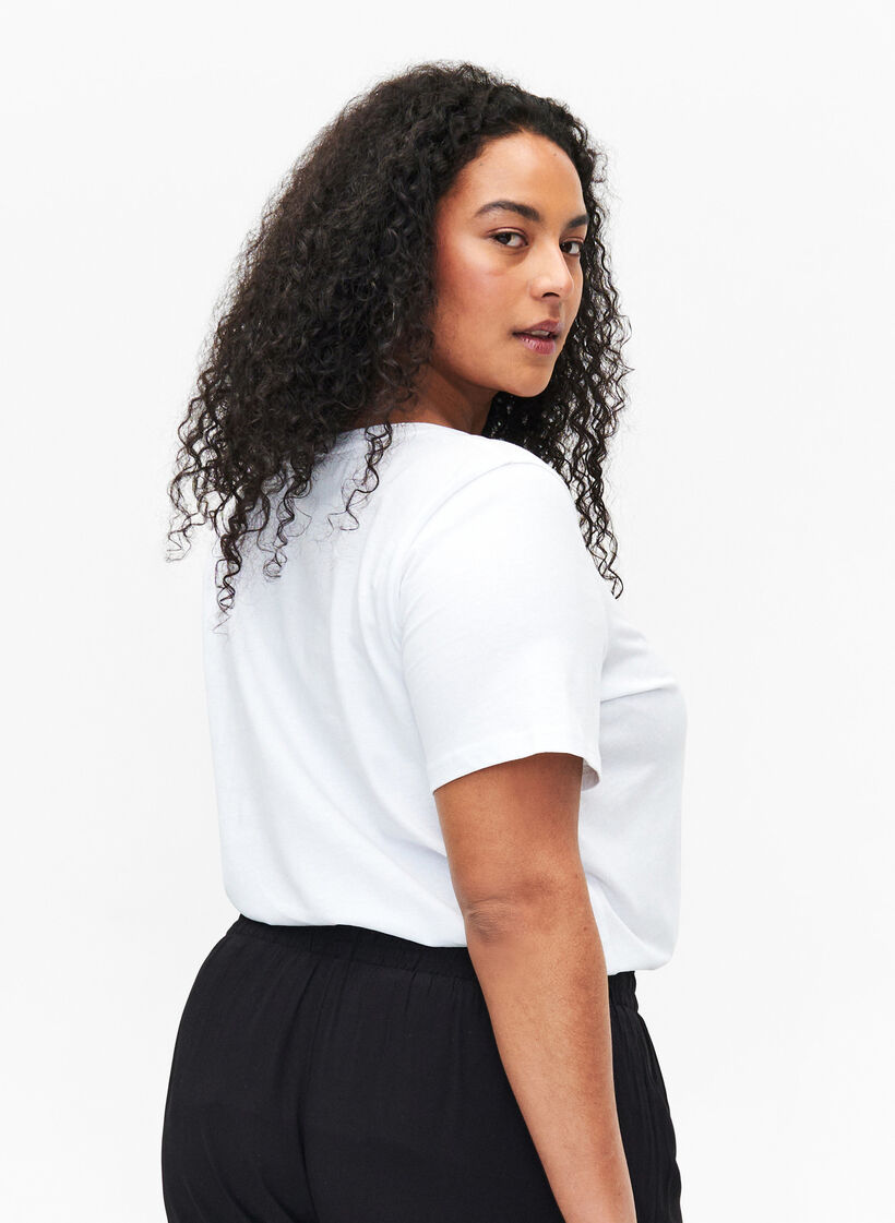 Baumwoll-T-Shirt mit Motiv, B. White w. Sulphur, Model image number 1