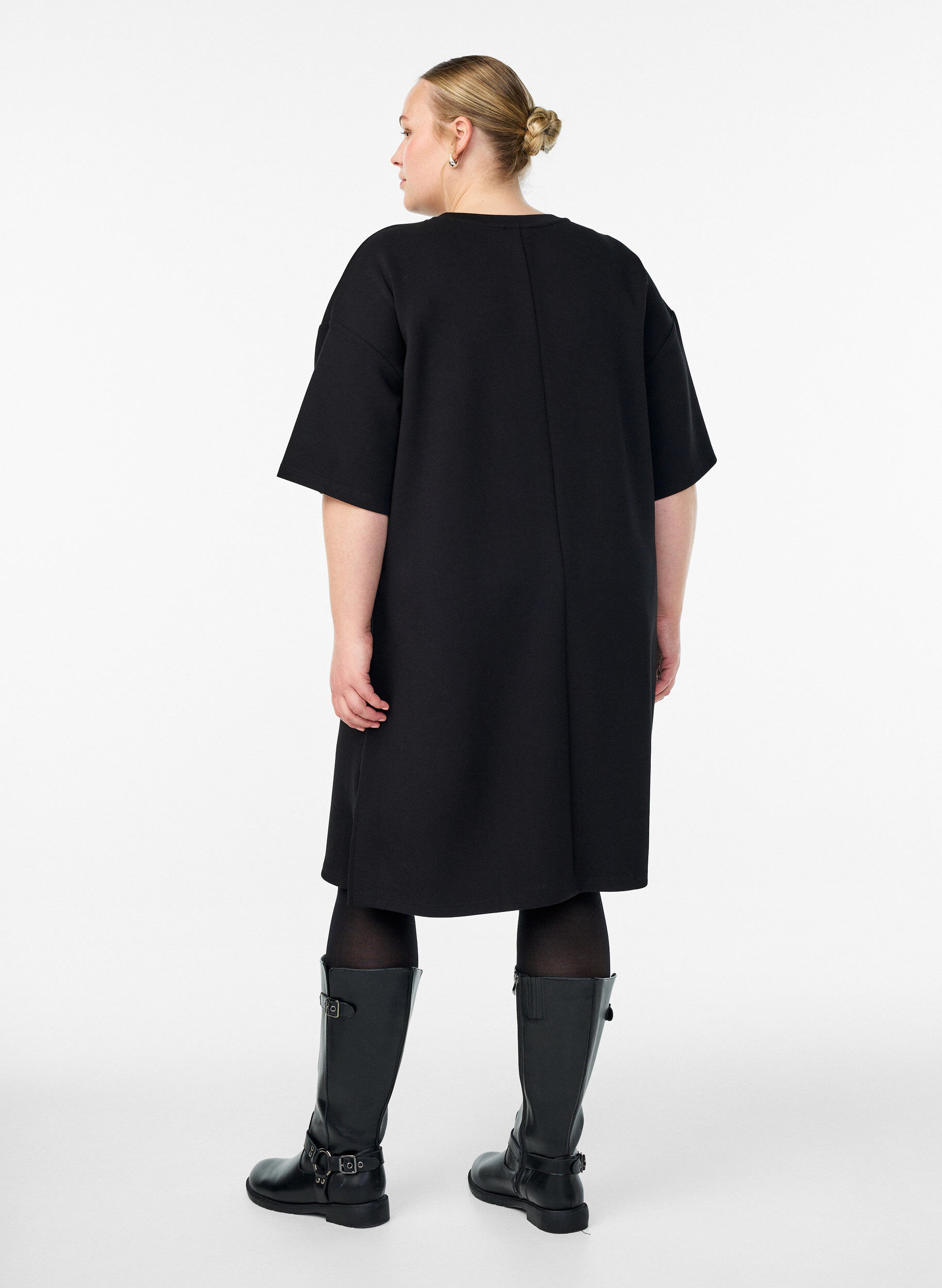 ZizziT-Shirt-Kleid aus Jersey mit Seitenschlitzen, Schwarz, Model image number 2