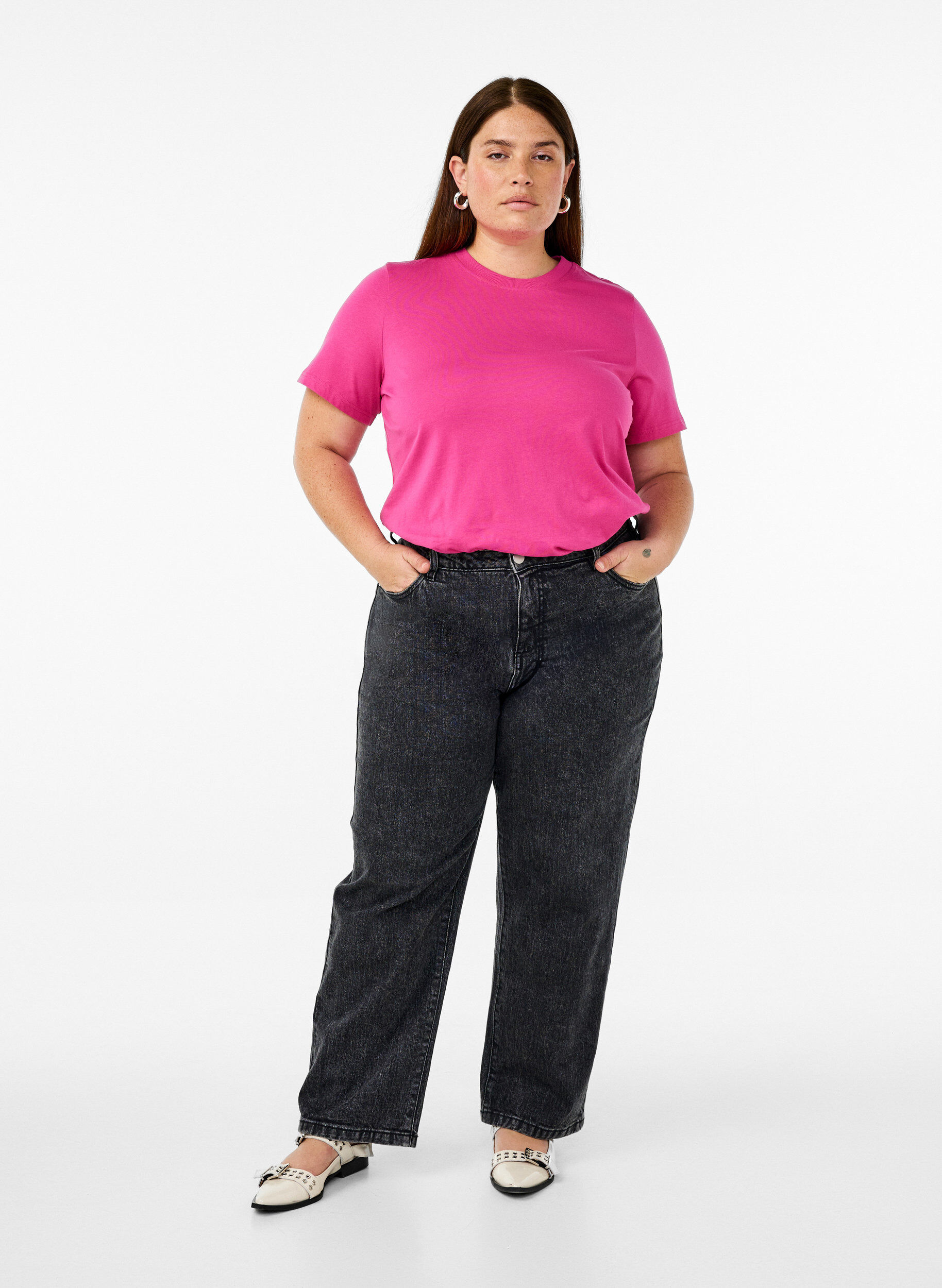 ZizziBasic-T-Shirt aus Baumwolle mit Rundhalsausschnitt, Rot, Model image number 1